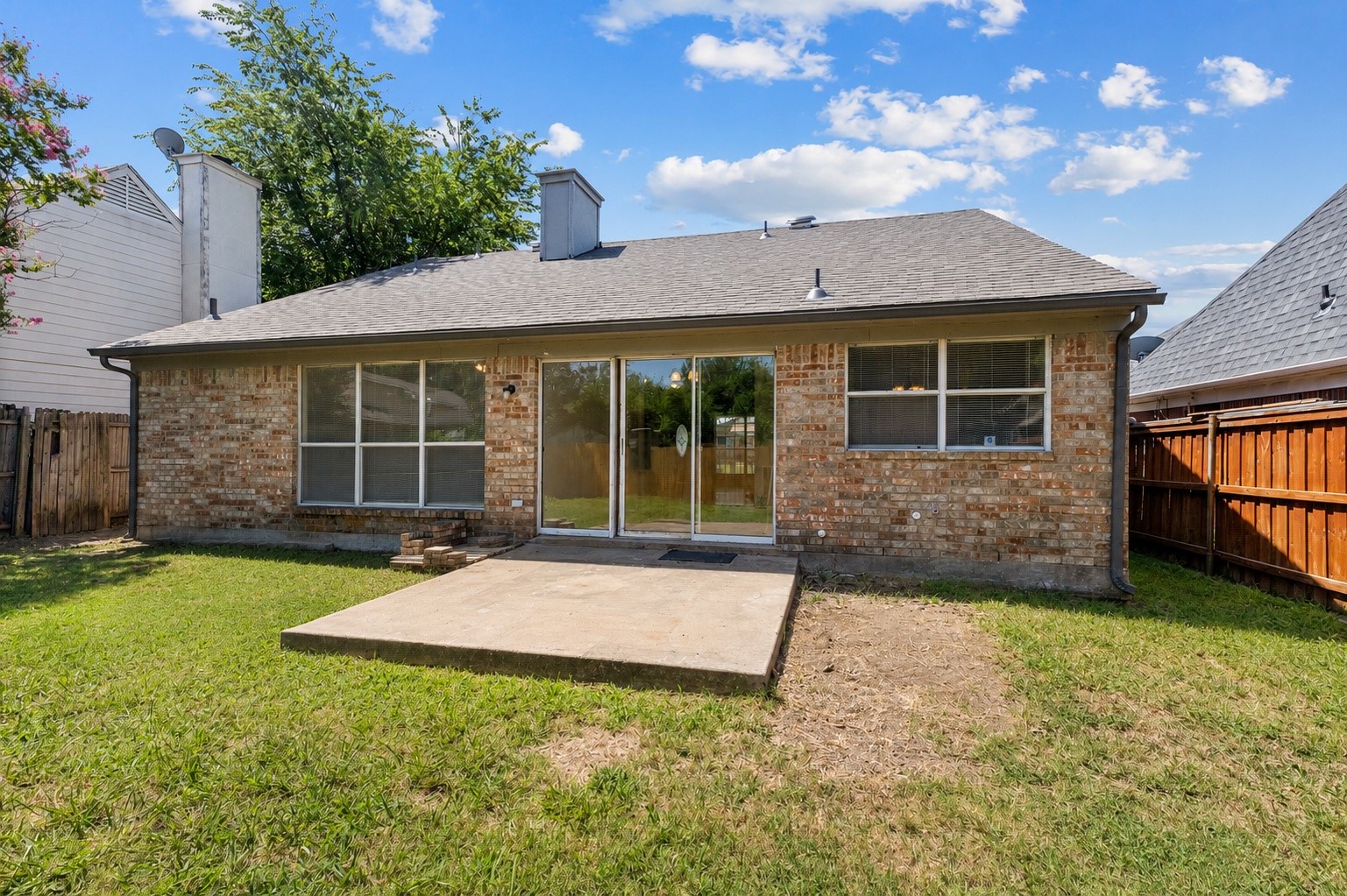 4609 Feathercrest Drive