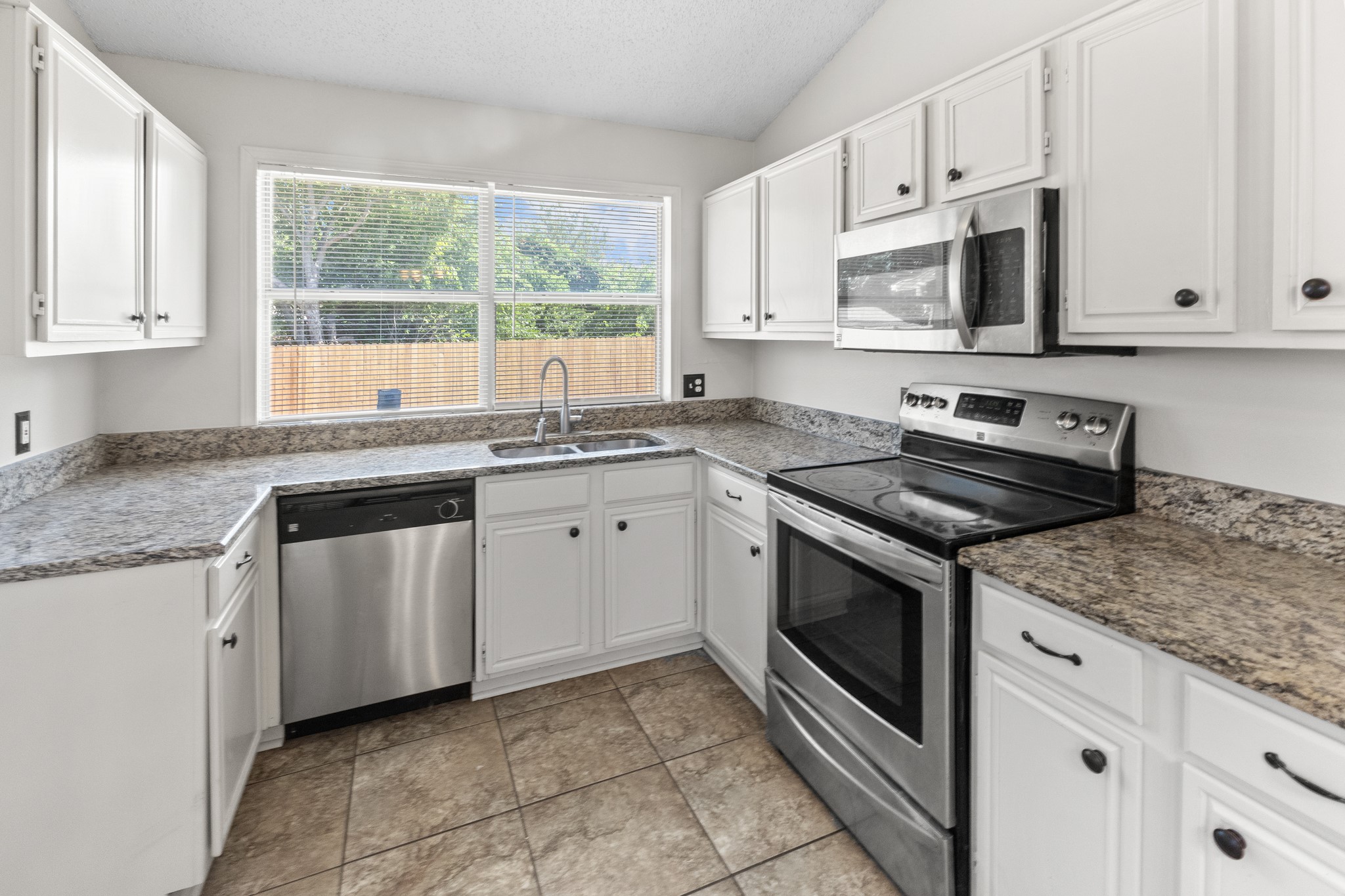 4609 Feathercrest Drive