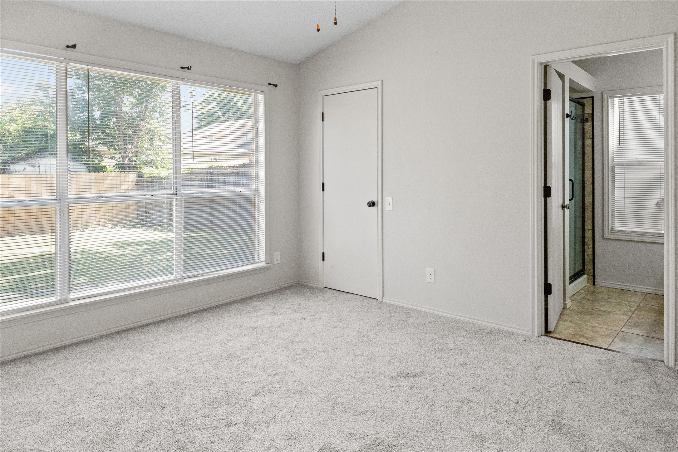 4609 Feathercrest Drive