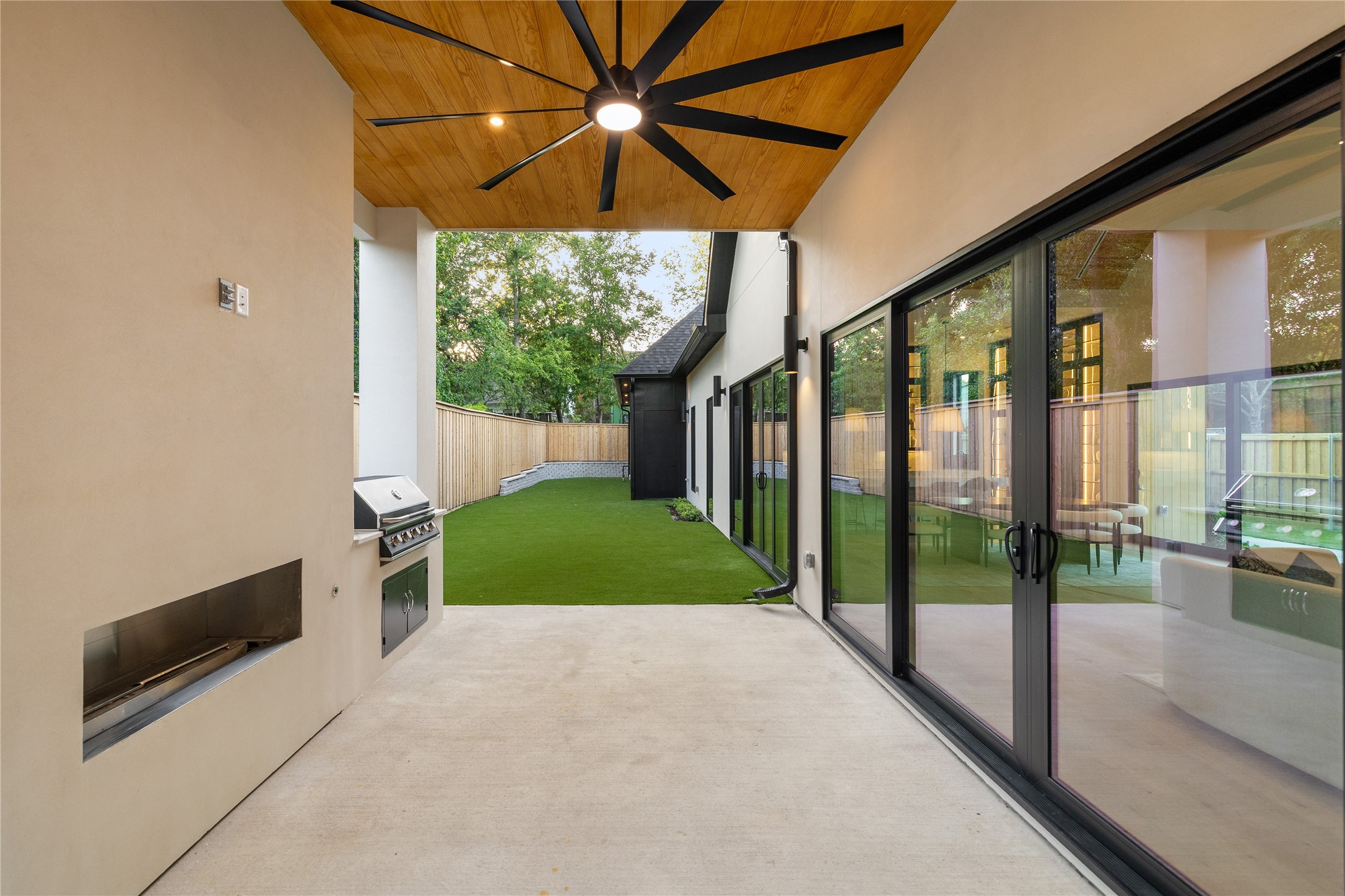 9035 San Benito Way