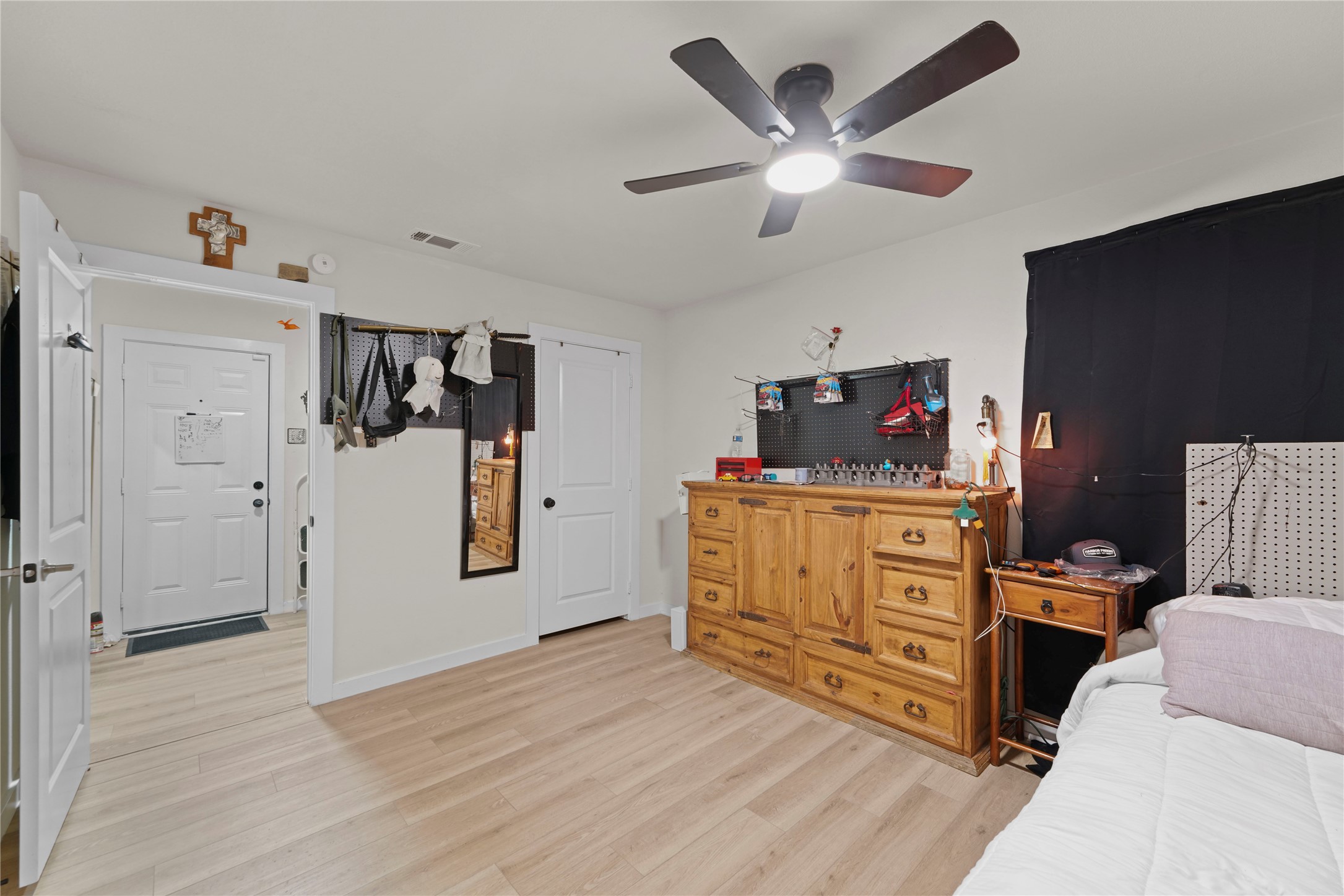 9209 Palisade Drive