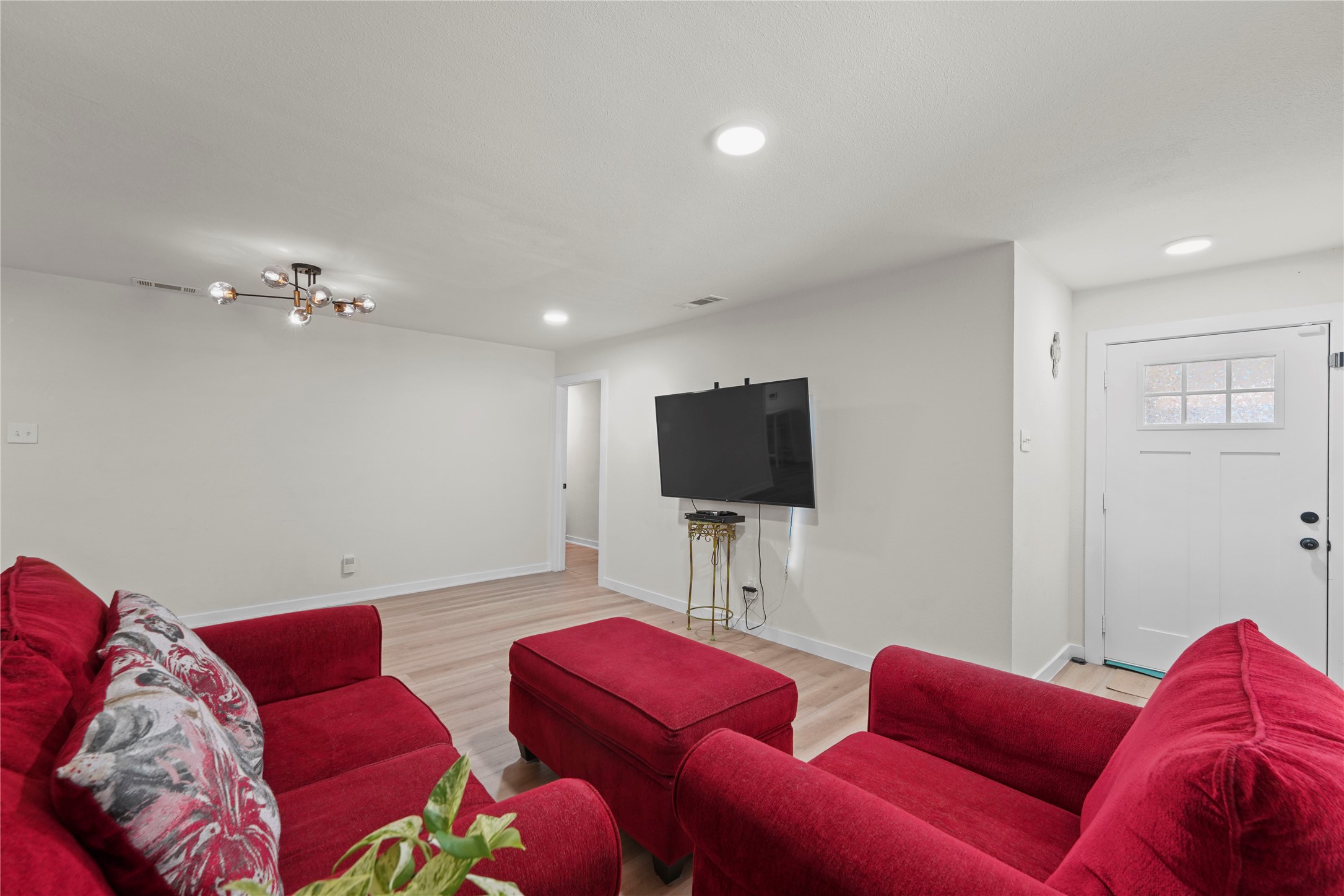 9209 Palisade Drive