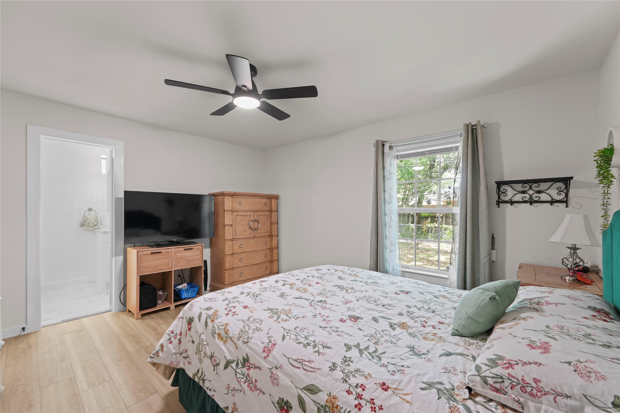 9209 Palisade Drive