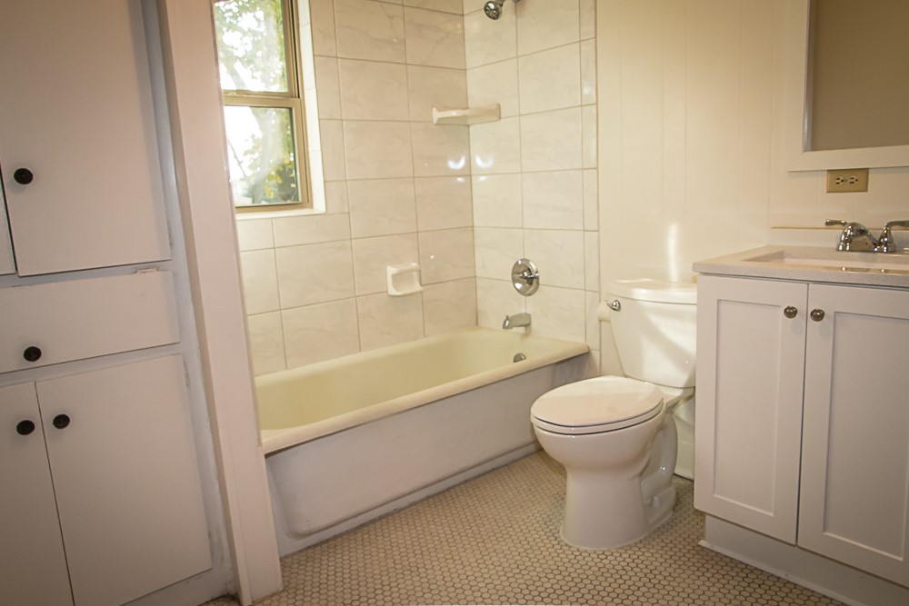 709 W Cannon Street 719