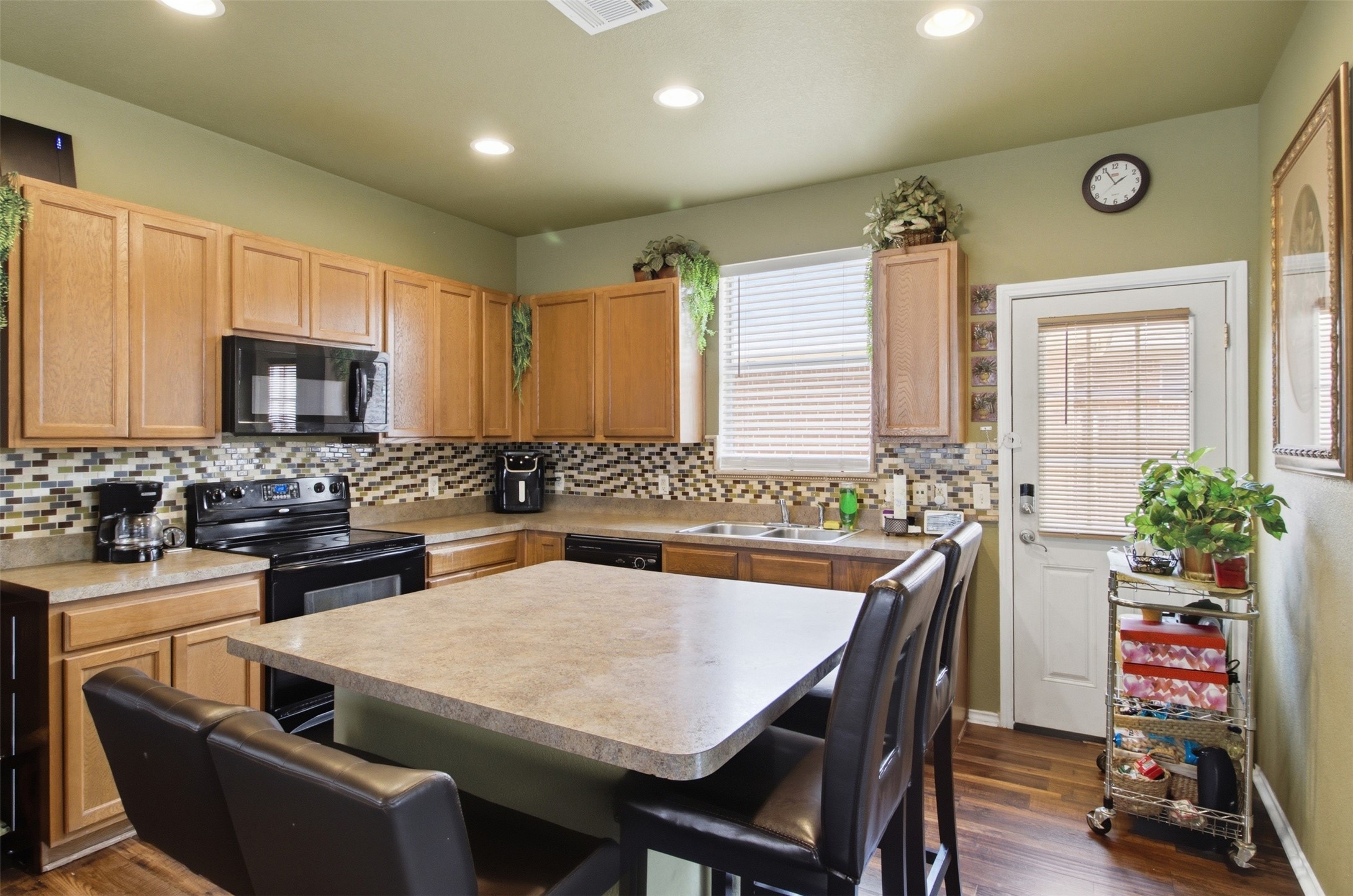 2648 Blackstone Drive