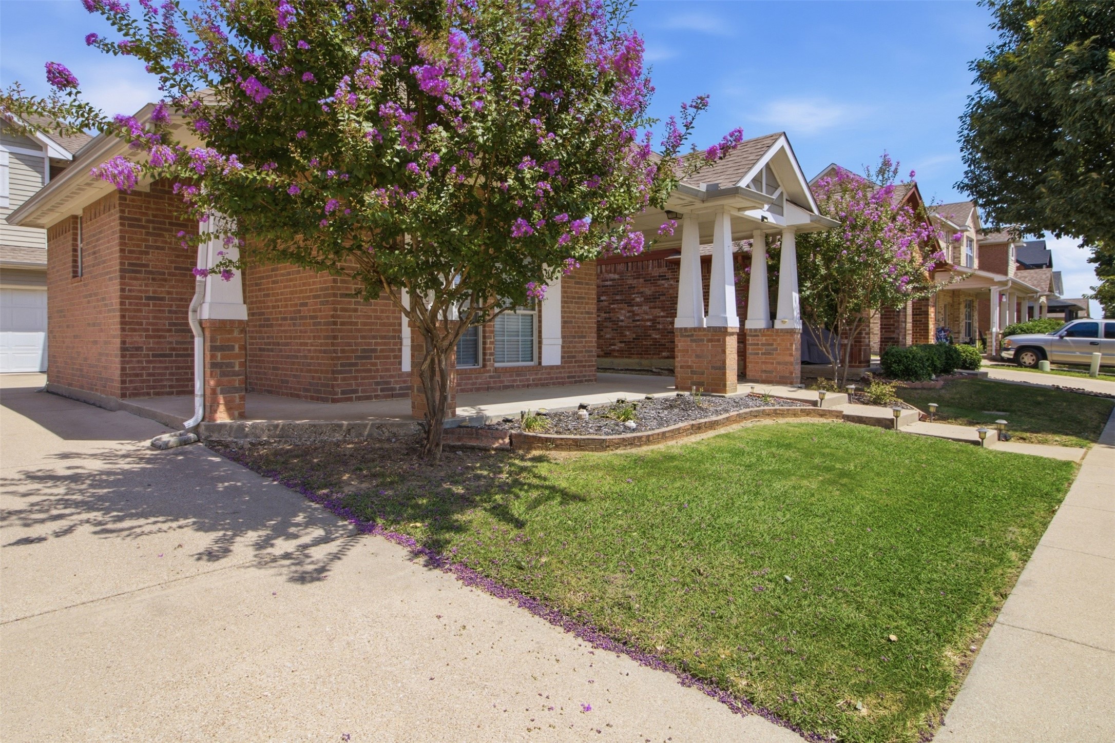 2648 Blackstone Drive