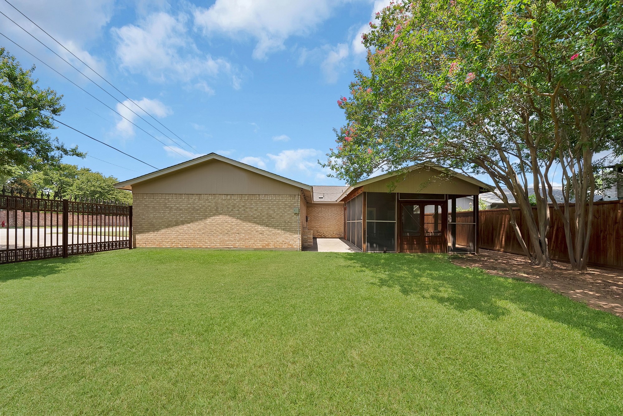 600 Mountain Laurel Lane