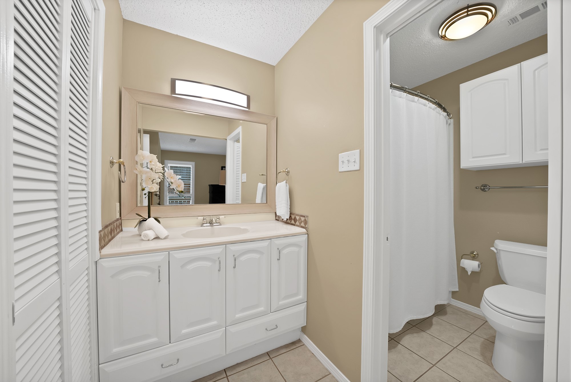 600 Mountain Laurel Lane