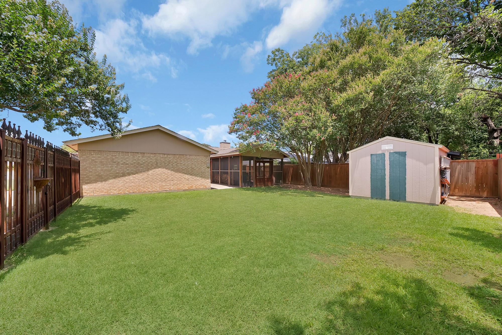 600 Mountain Laurel Lane