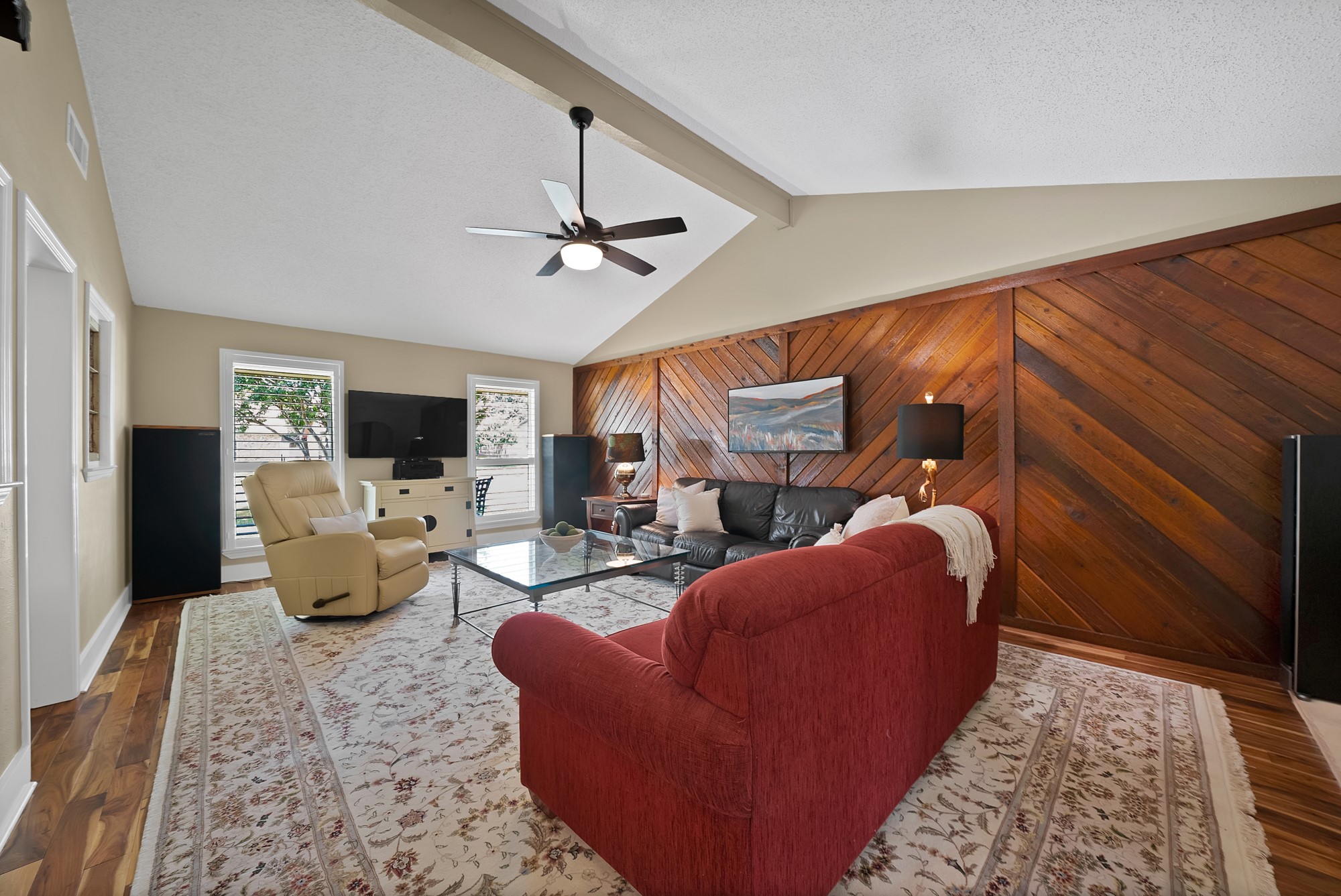 600 Mountain Laurel Lane