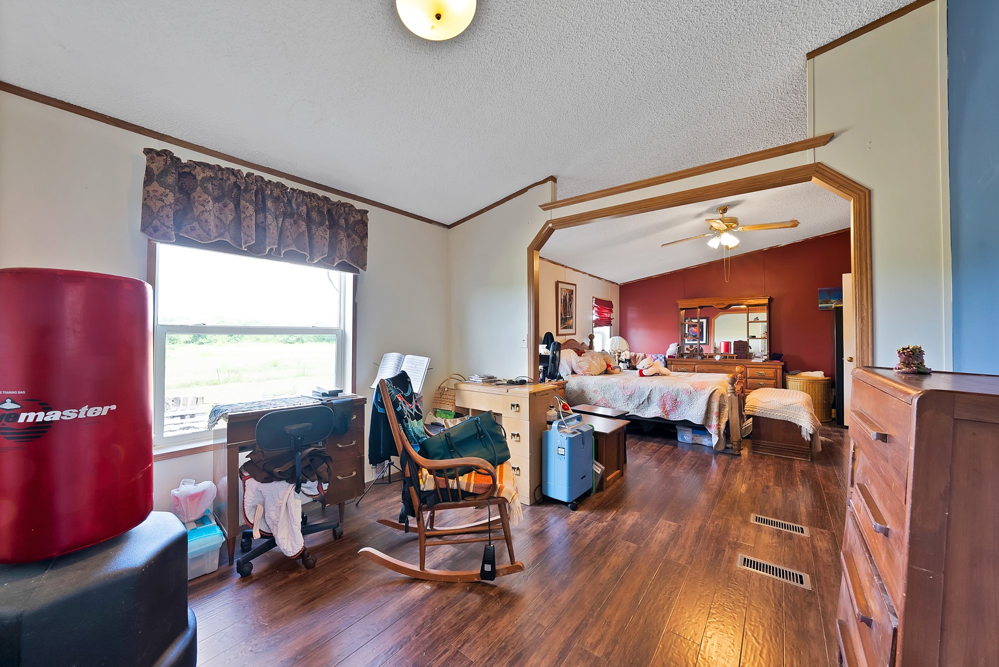 1528 County Road 697