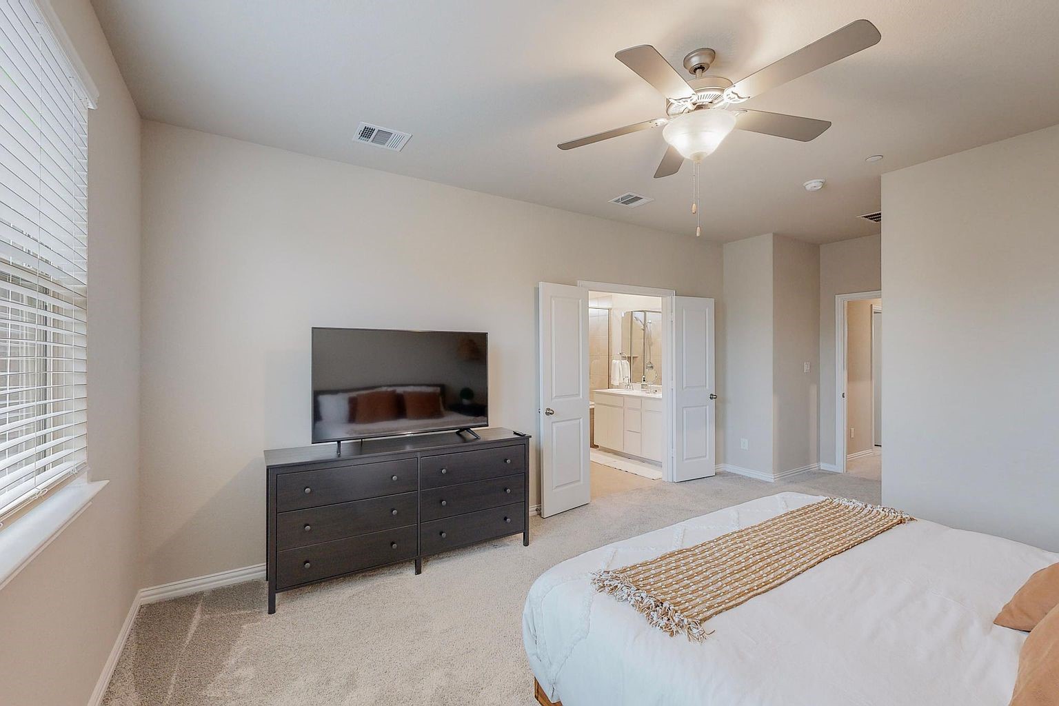 7524 Redondo Drive