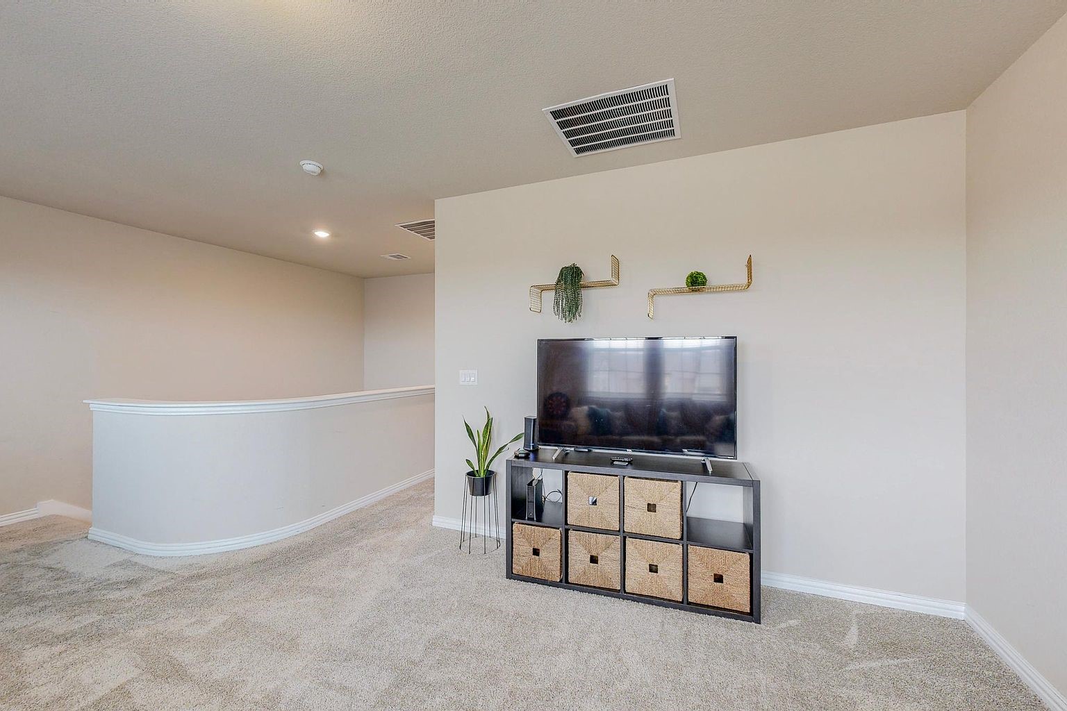 7524 Redondo Drive