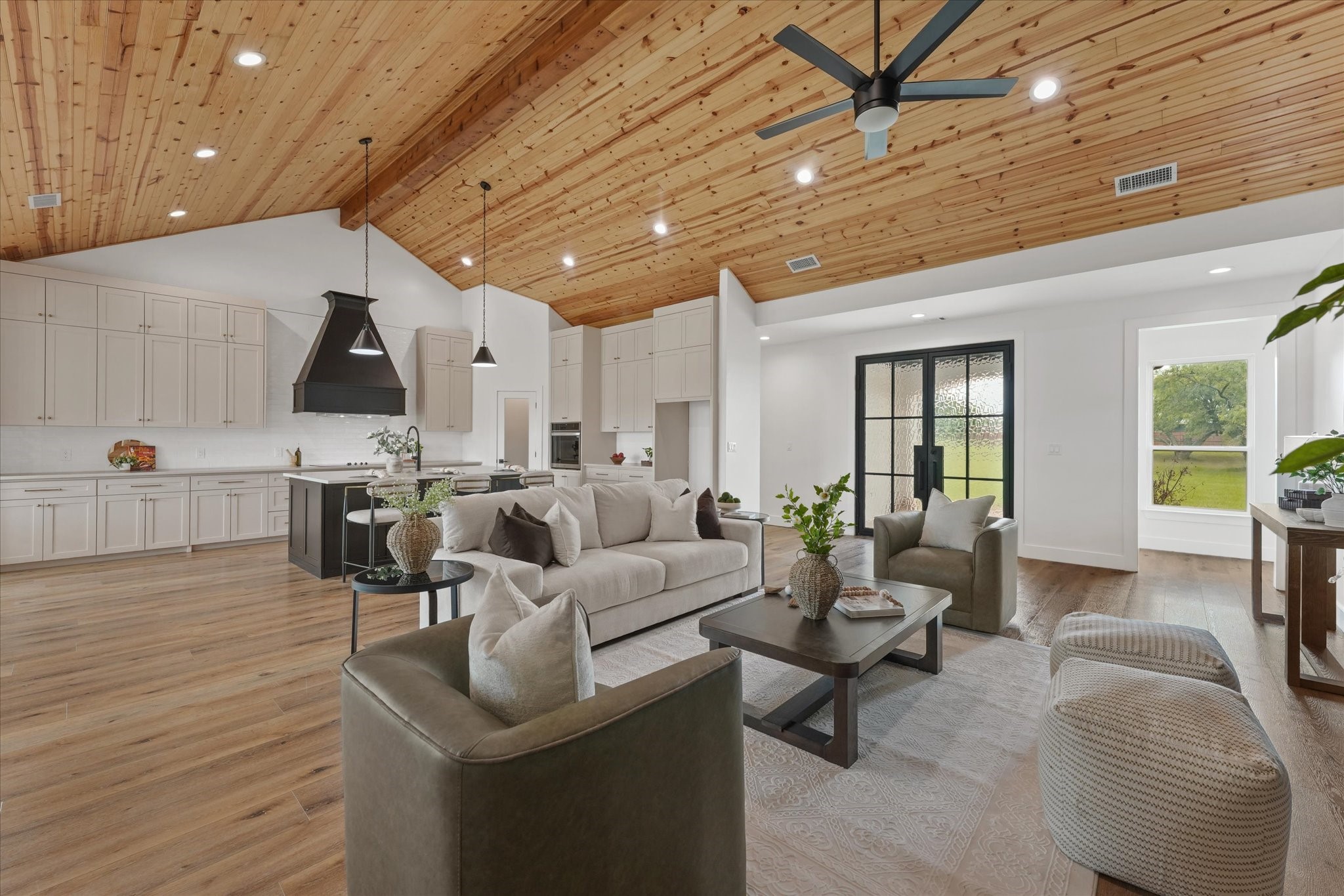 2742 Sundown Drive