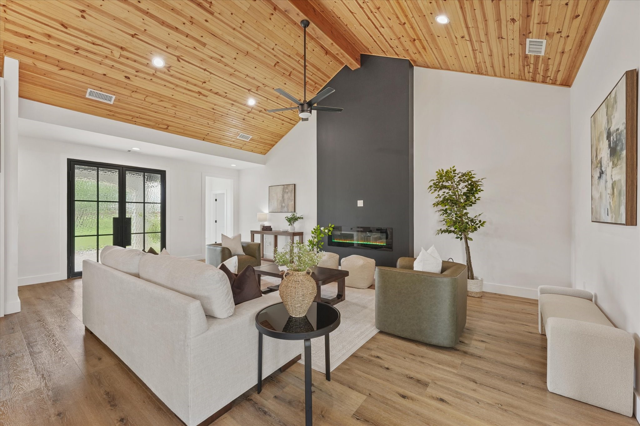 2742 Sundown Drive