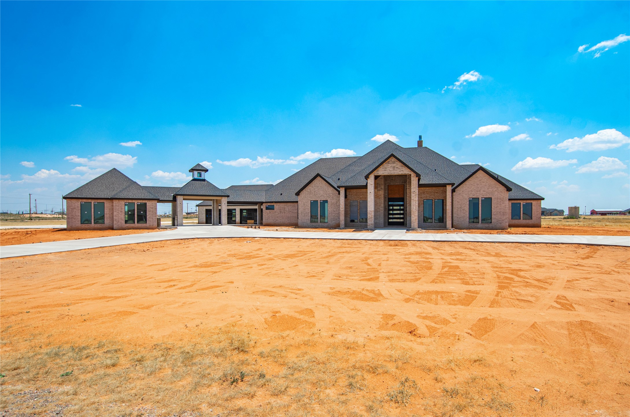 4911 North County Road 1151