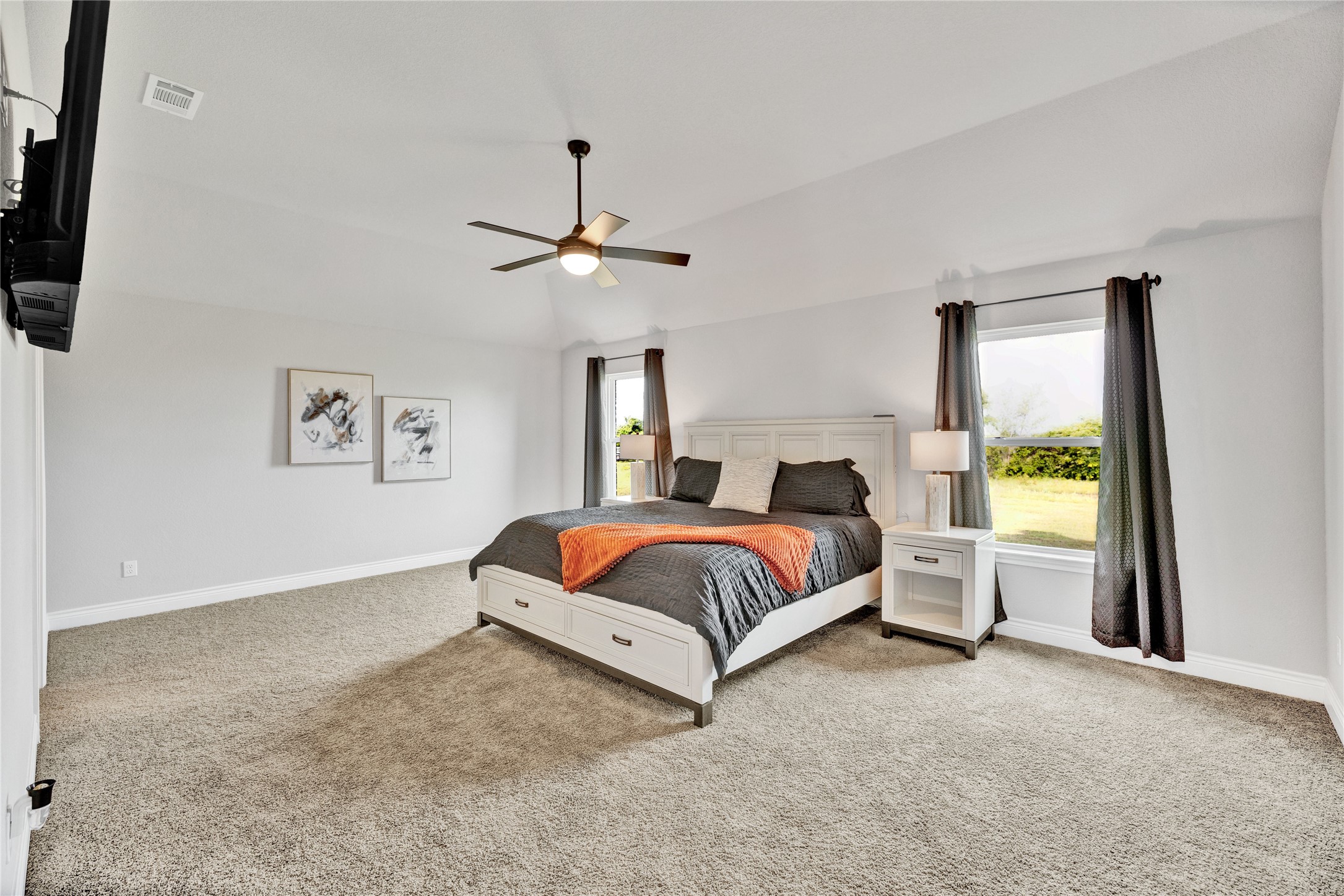 1040 Cloudy Court