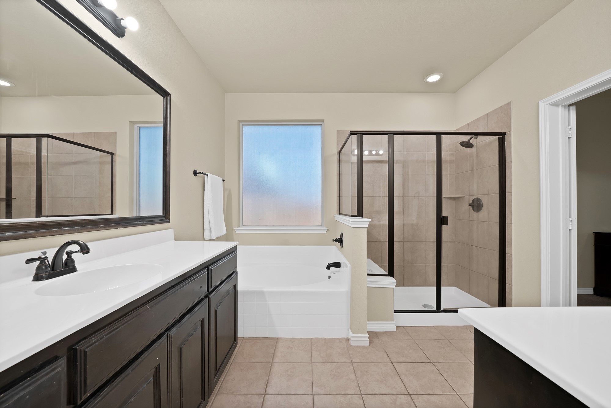 7256 Lake Country Drive