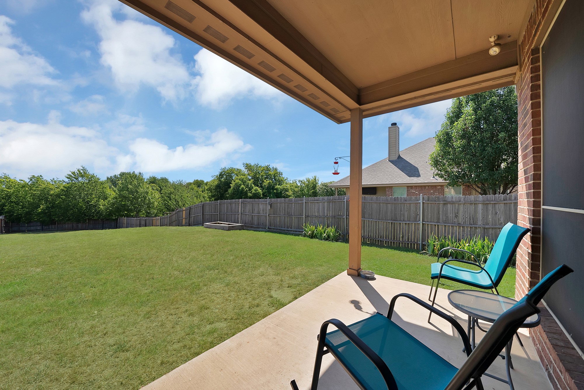 7256 Lake Country Drive