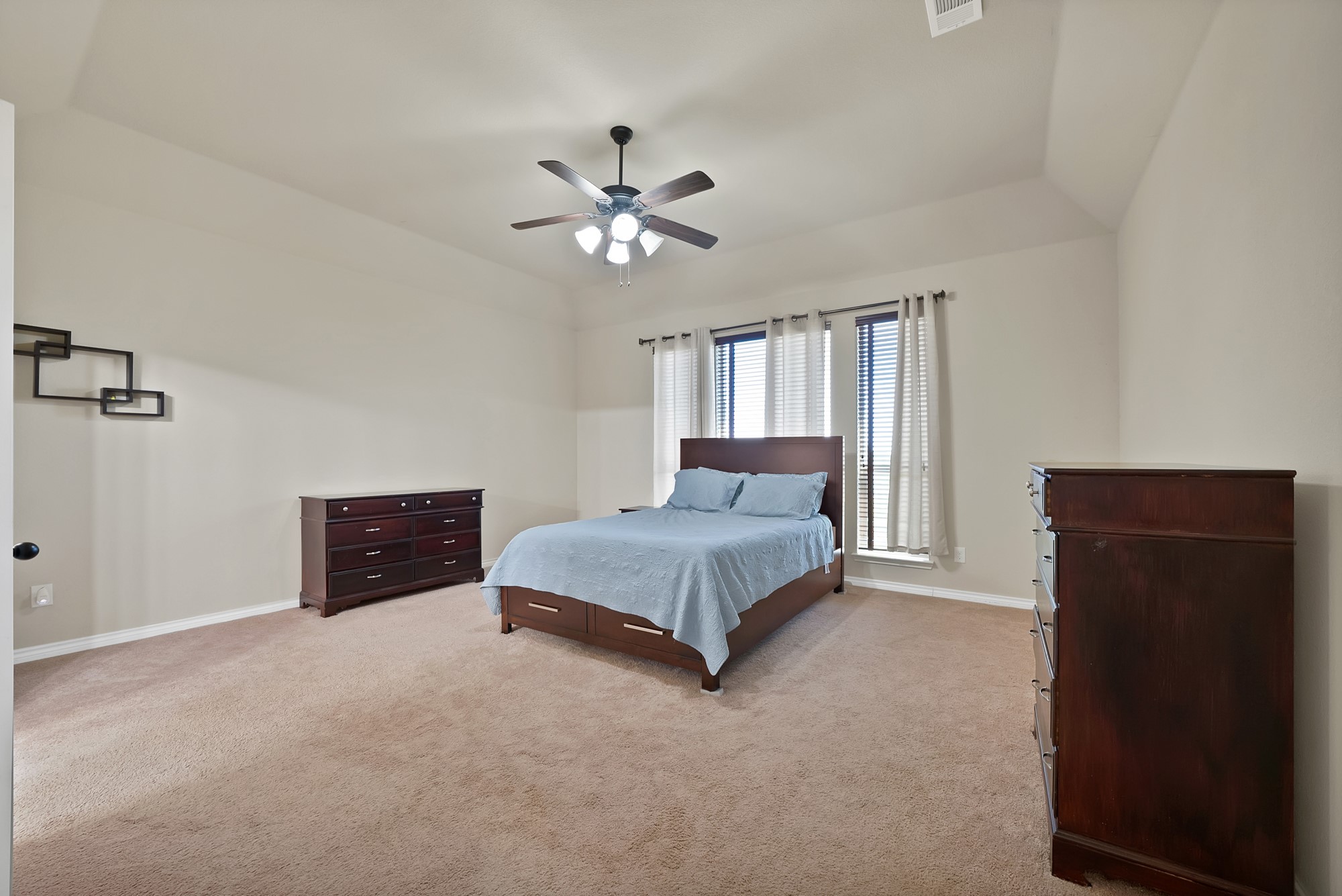 7256 Lake Country Drive