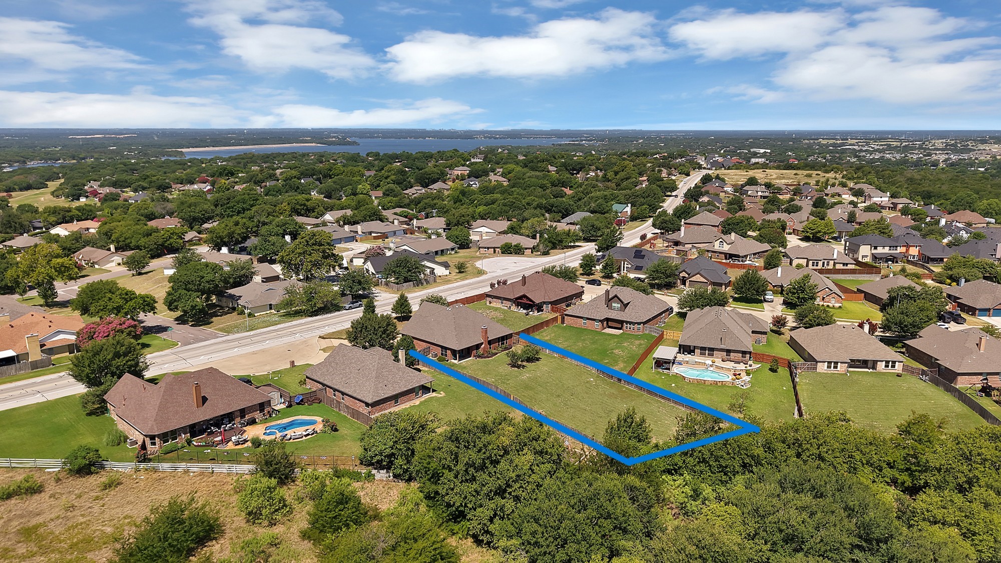 7256 Lake Country Drive