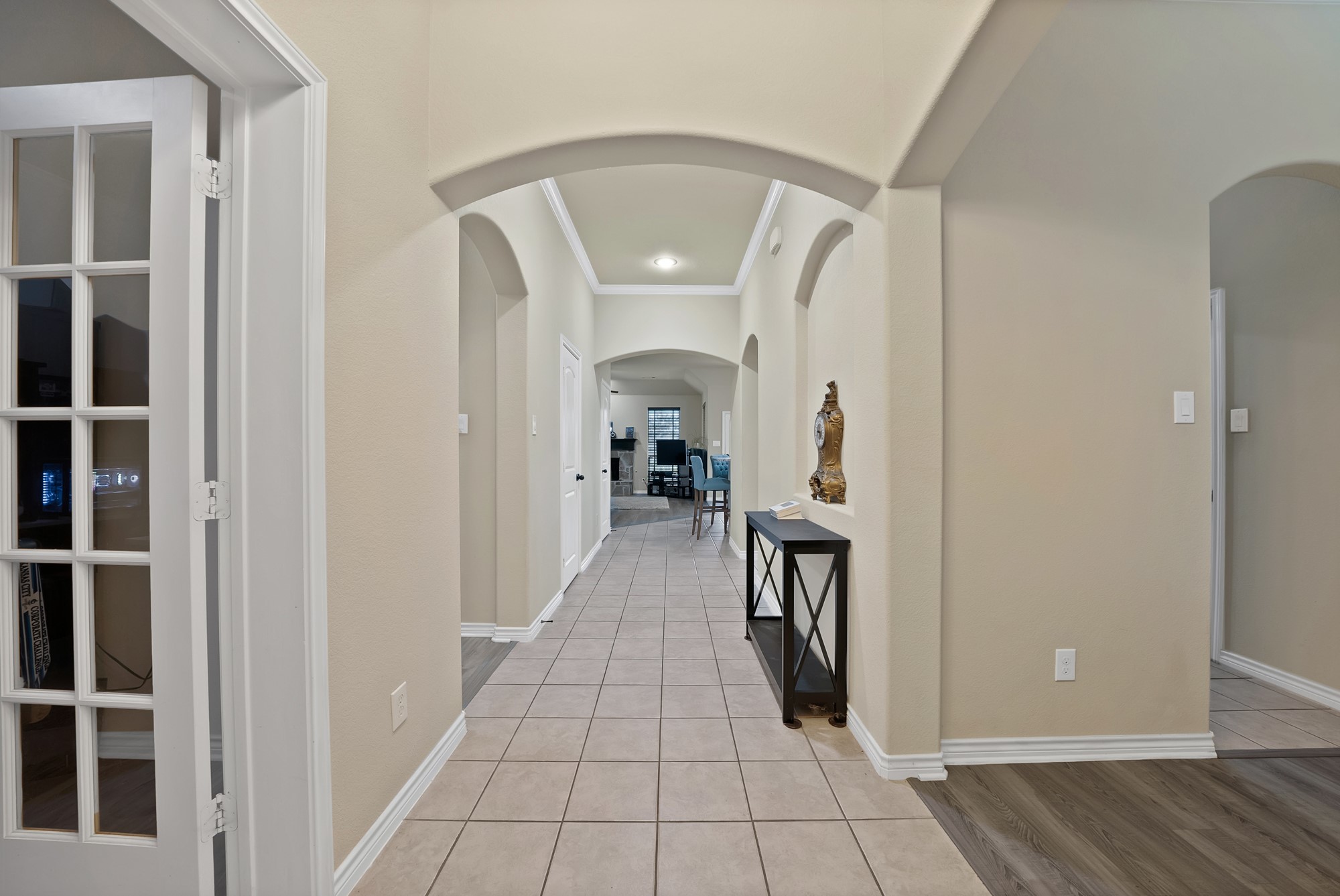 7256 Lake Country Drive