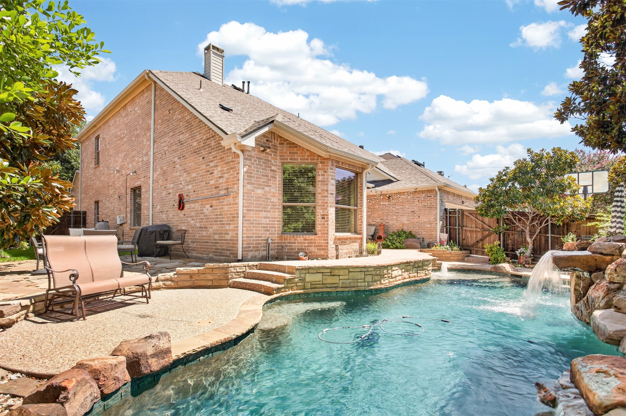 927 Mckamy Drive