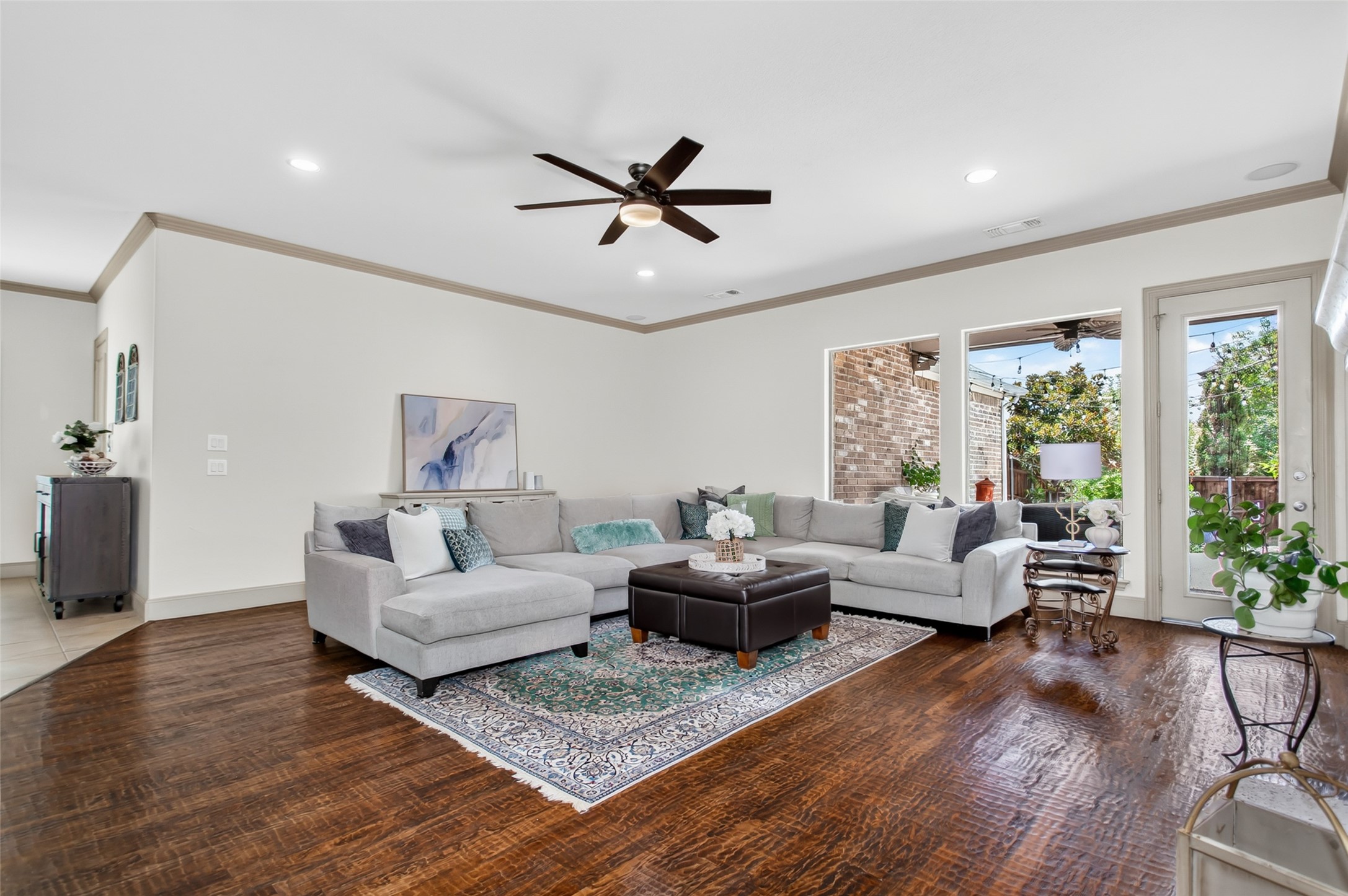 927 Mckamy Drive