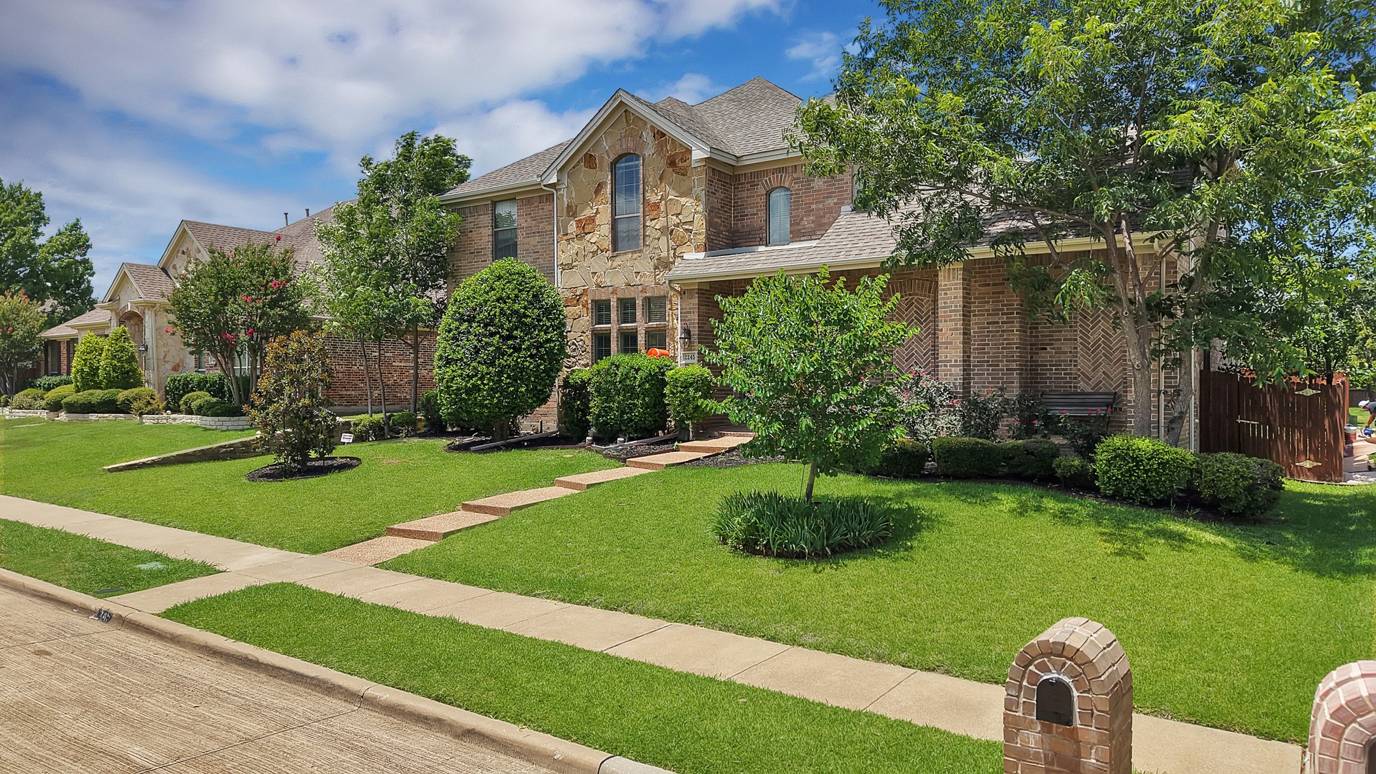 2245 Homestead Lane