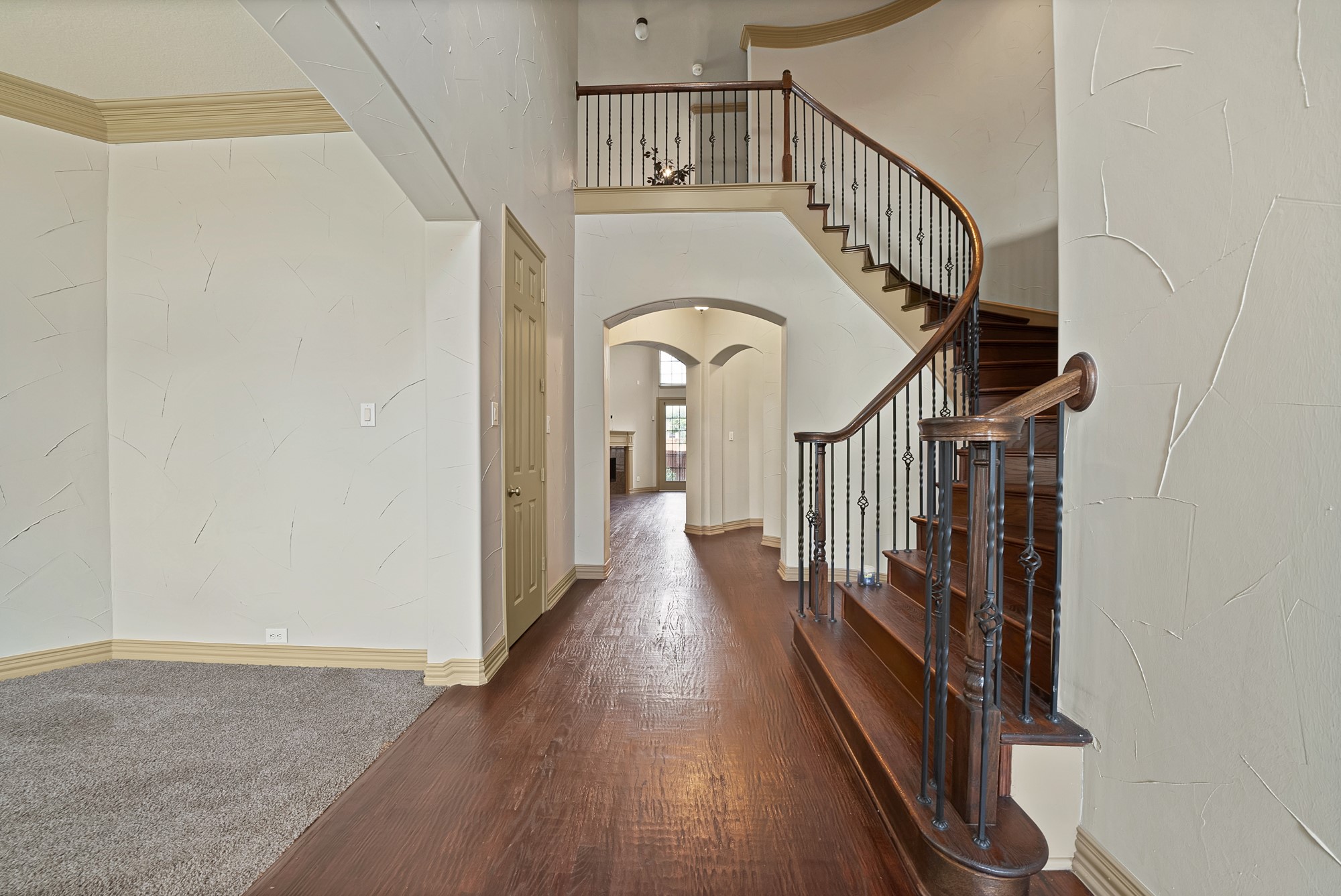 2245 Homestead Lane