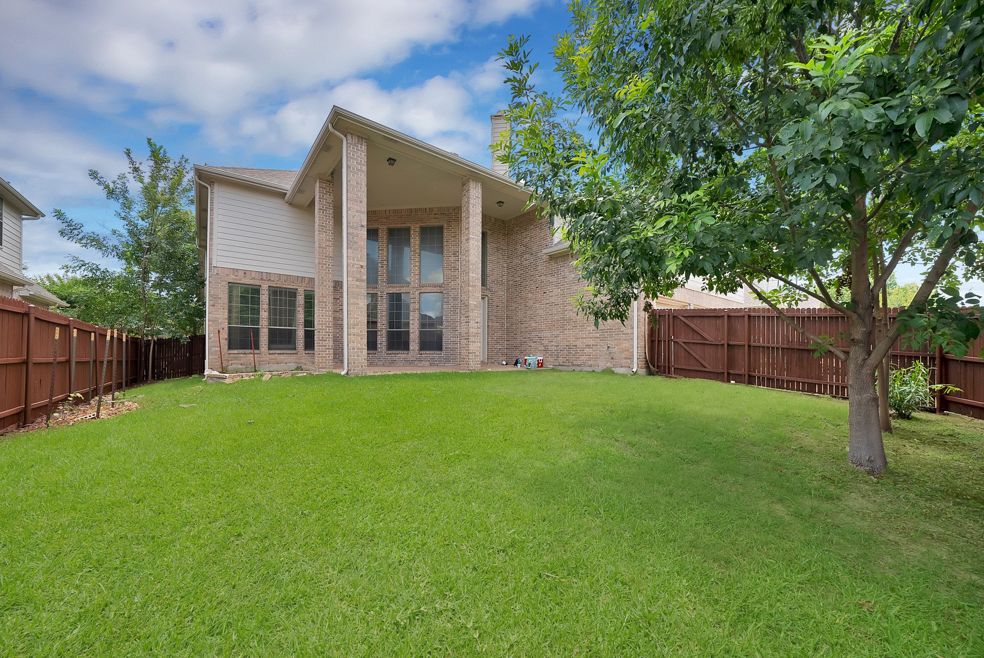 2245 Homestead Lane