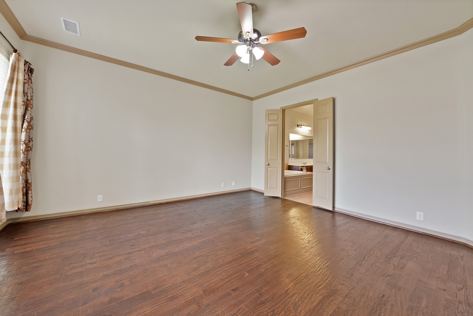 2245 Homestead Lane