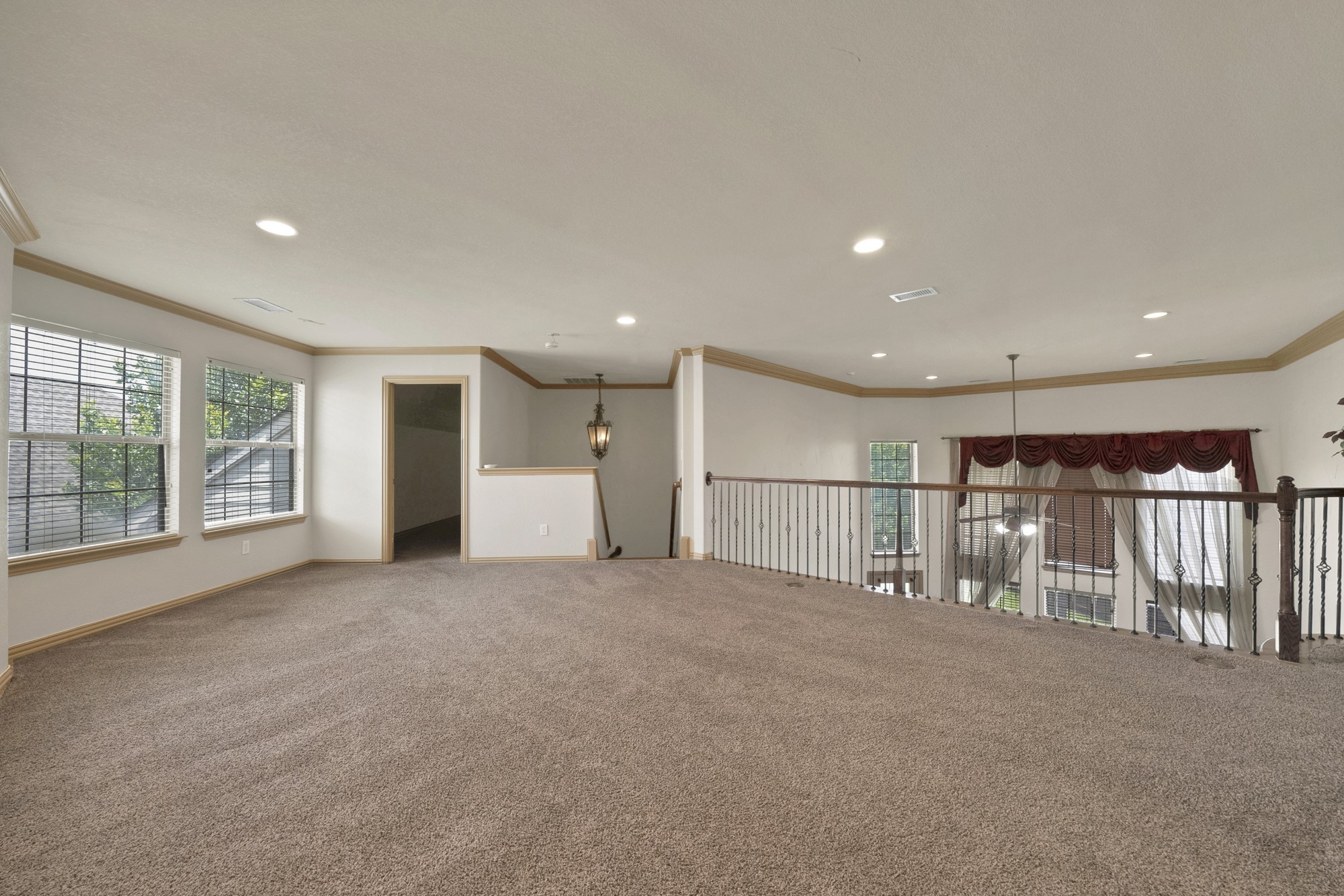 2245 Homestead Lane