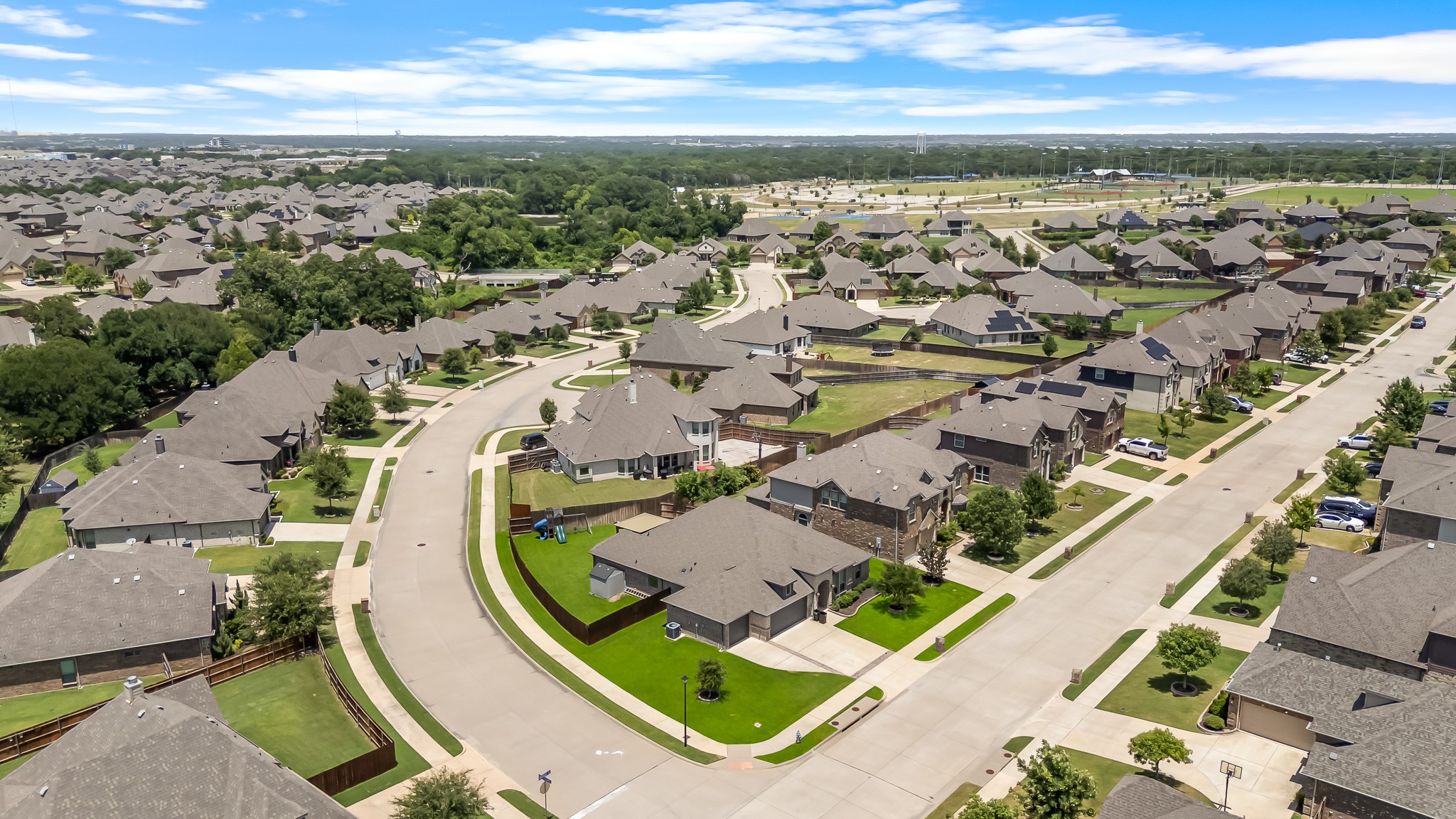 225 Rossville Drive