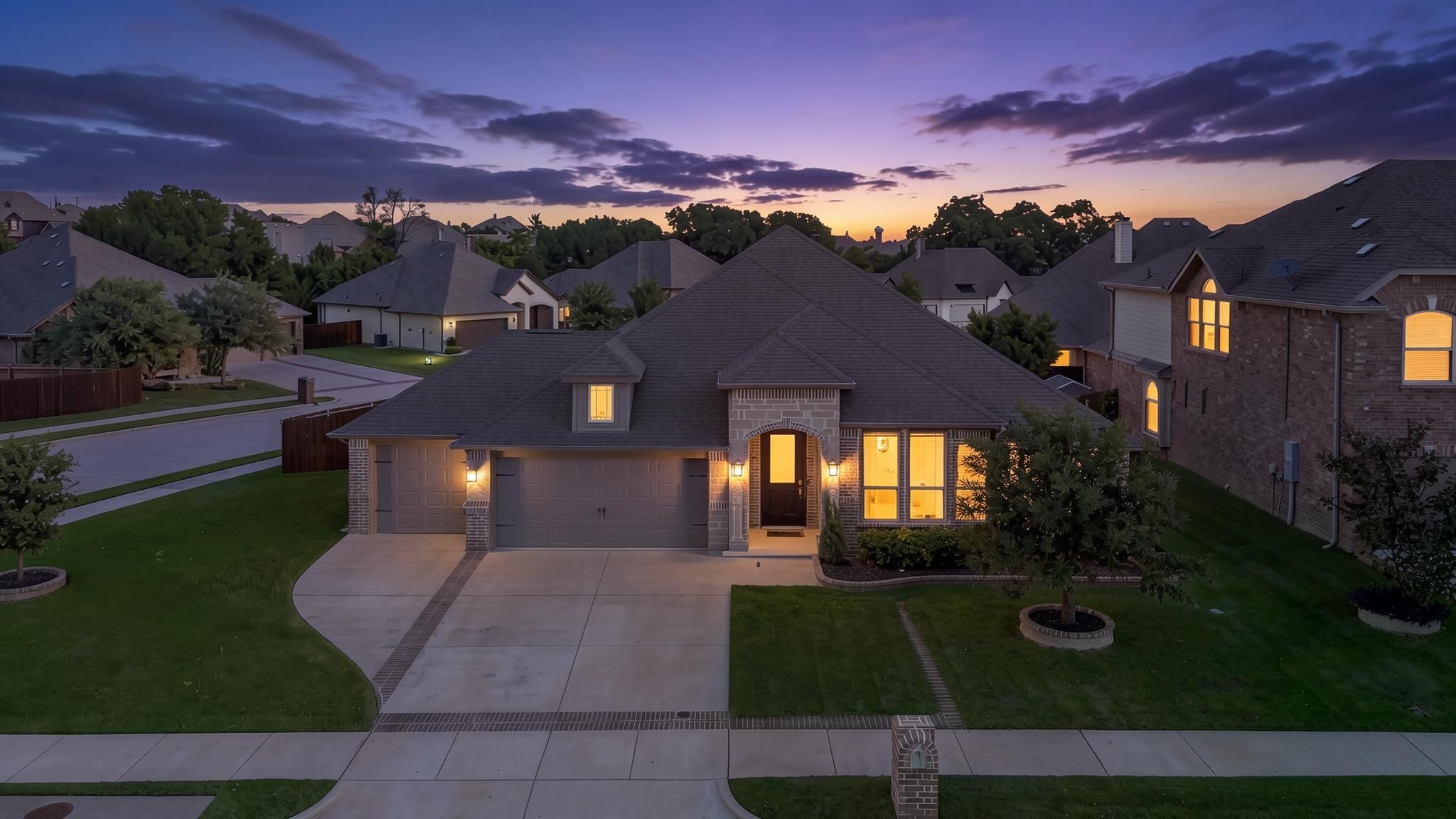 225 Rossville Drive