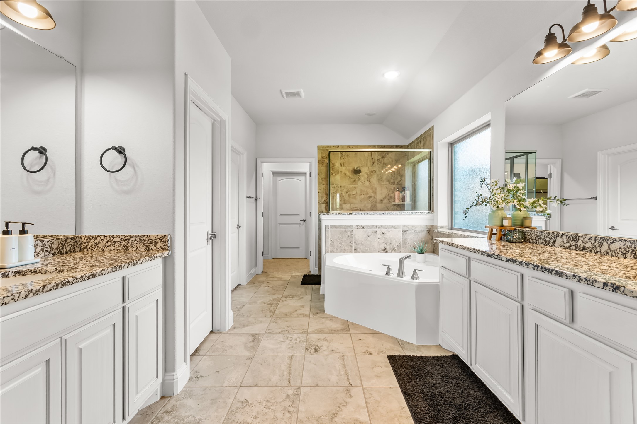 225 Rossville Drive