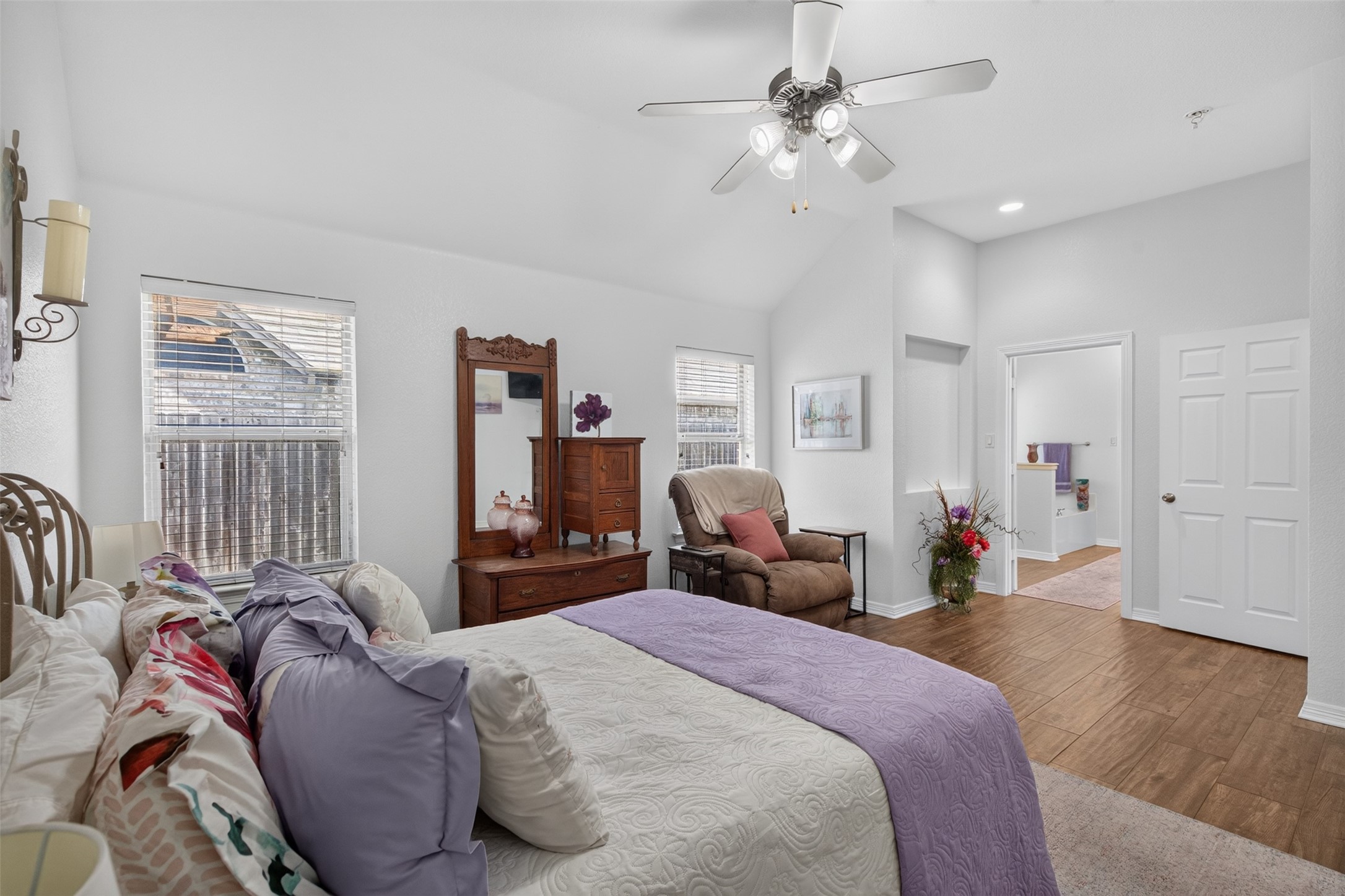 641 Carriage Lane