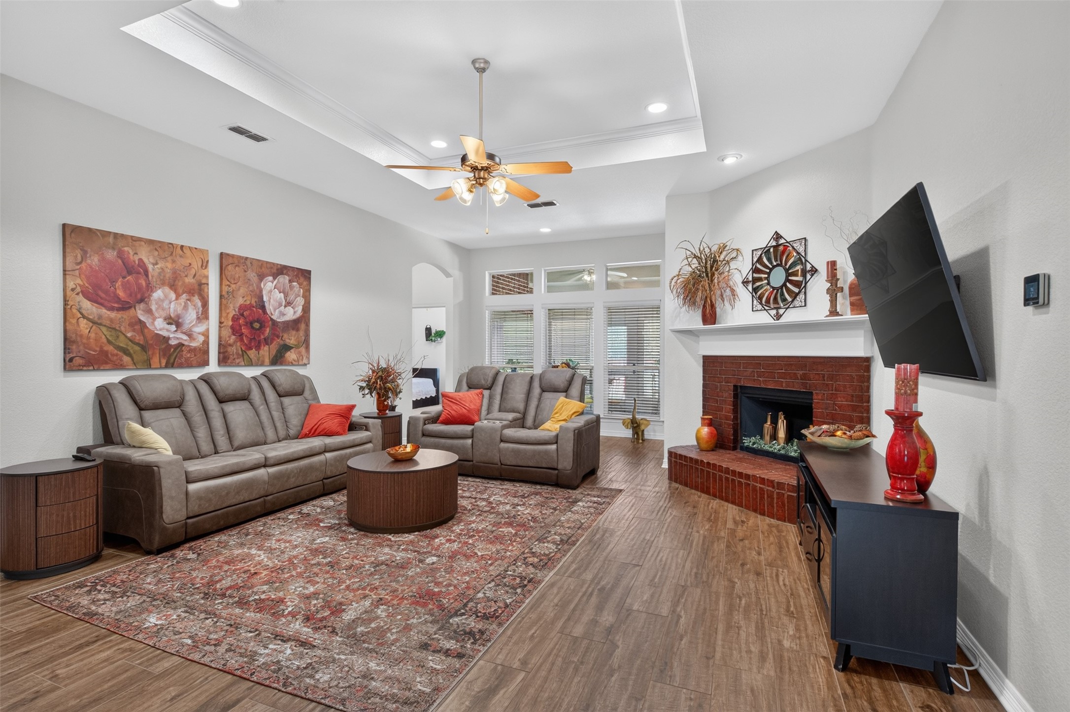 641 Carriage Lane