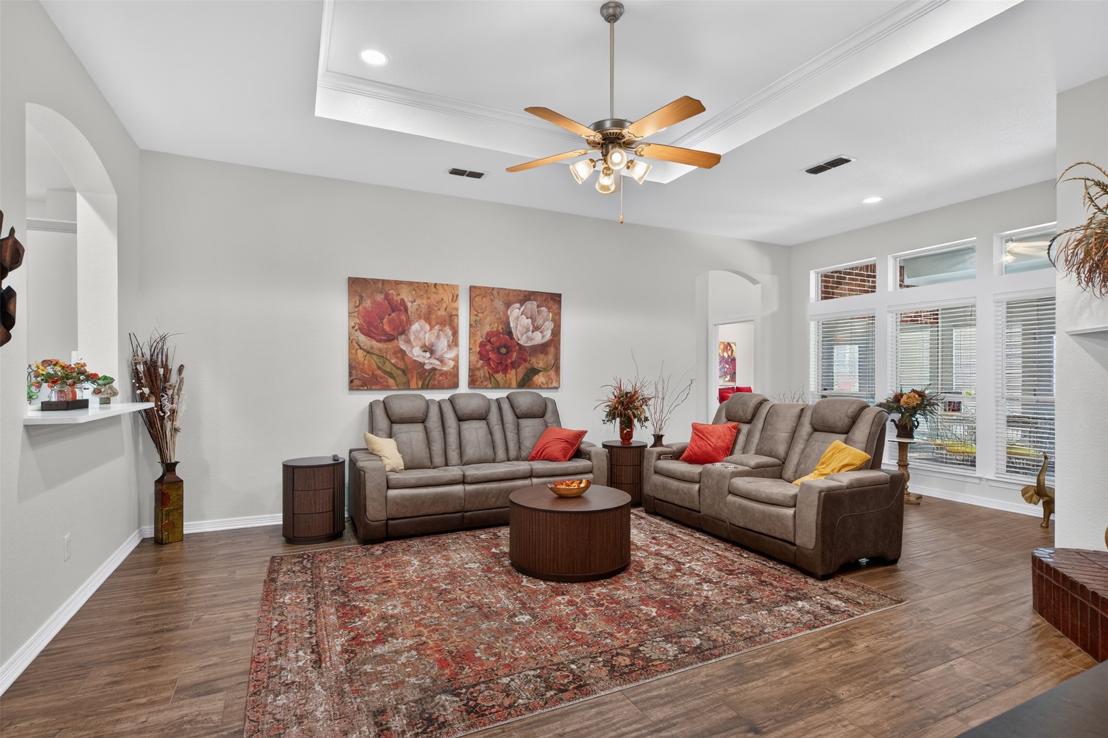 641 Carriage Lane