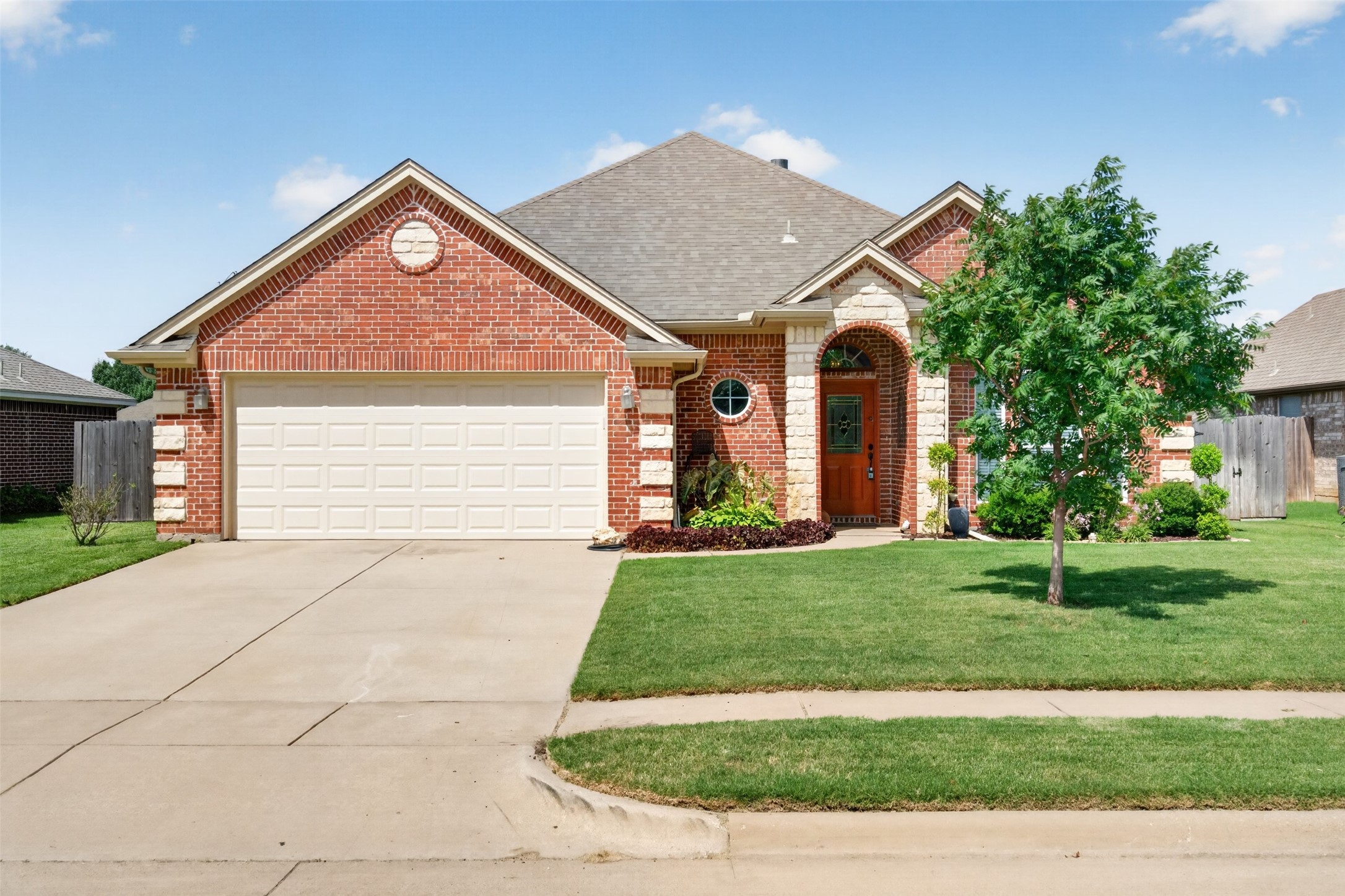 641 Carriage Lane