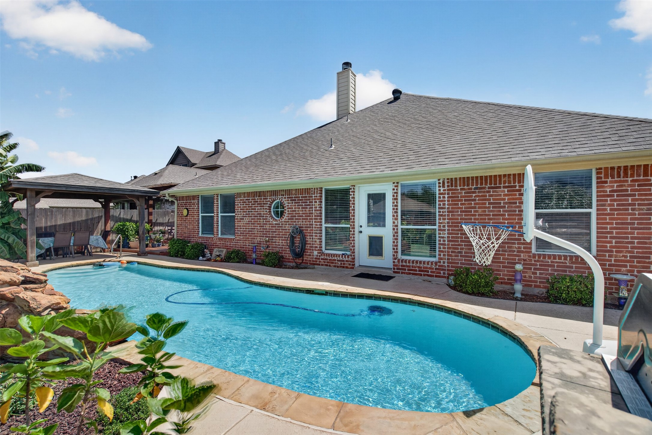 641 Carriage Lane