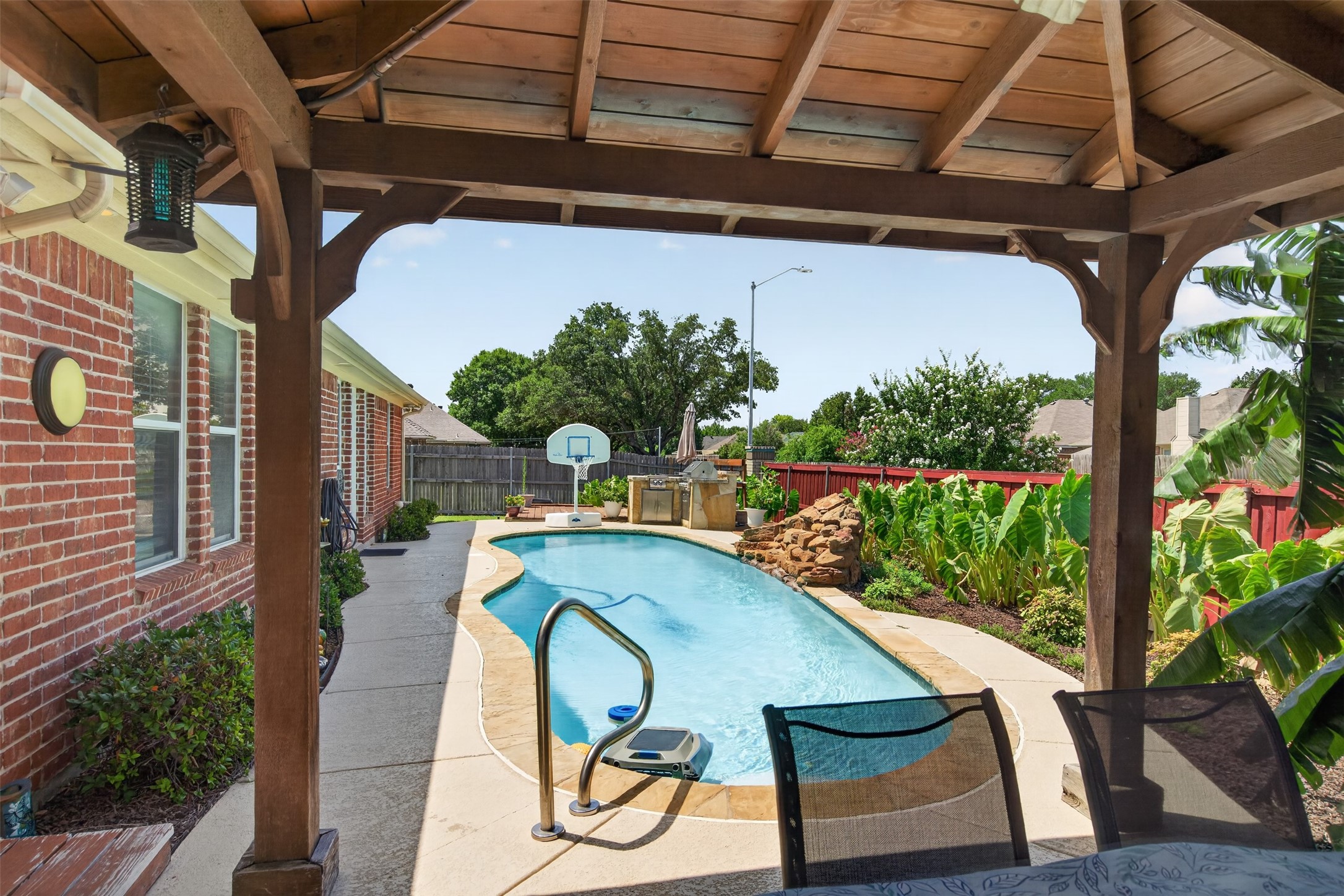 641 Carriage Lane