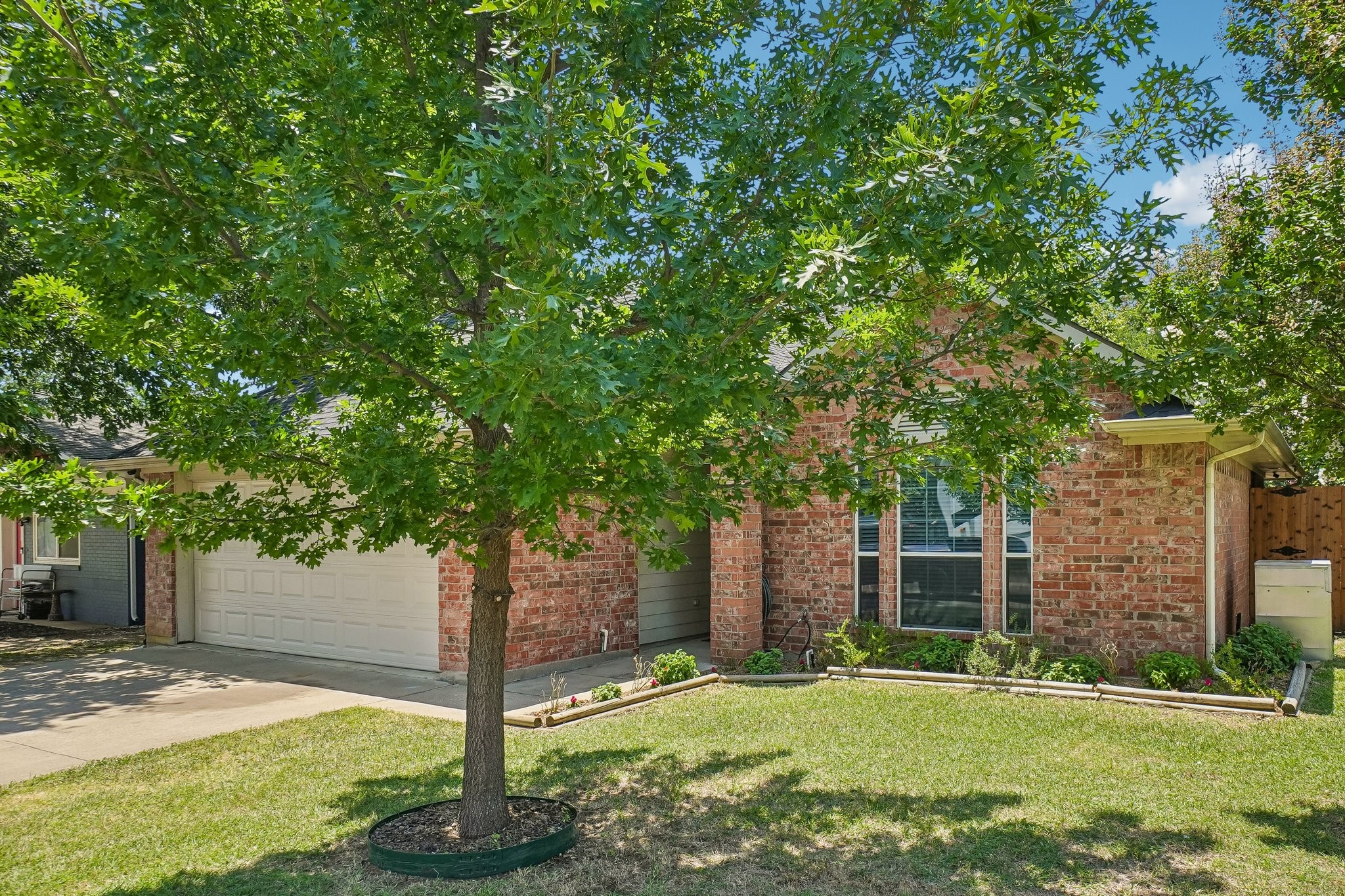 229 S Lakeview Drive