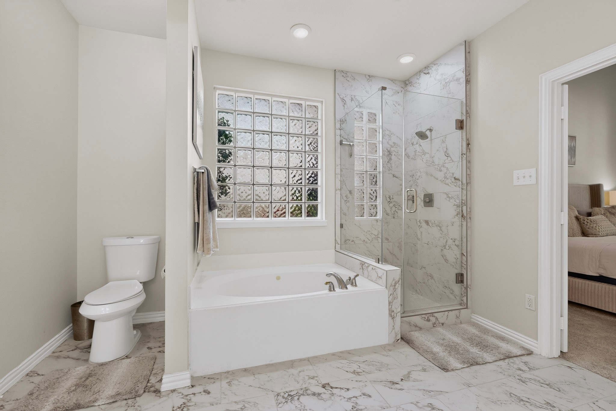 2266 Fox Crossing Lane