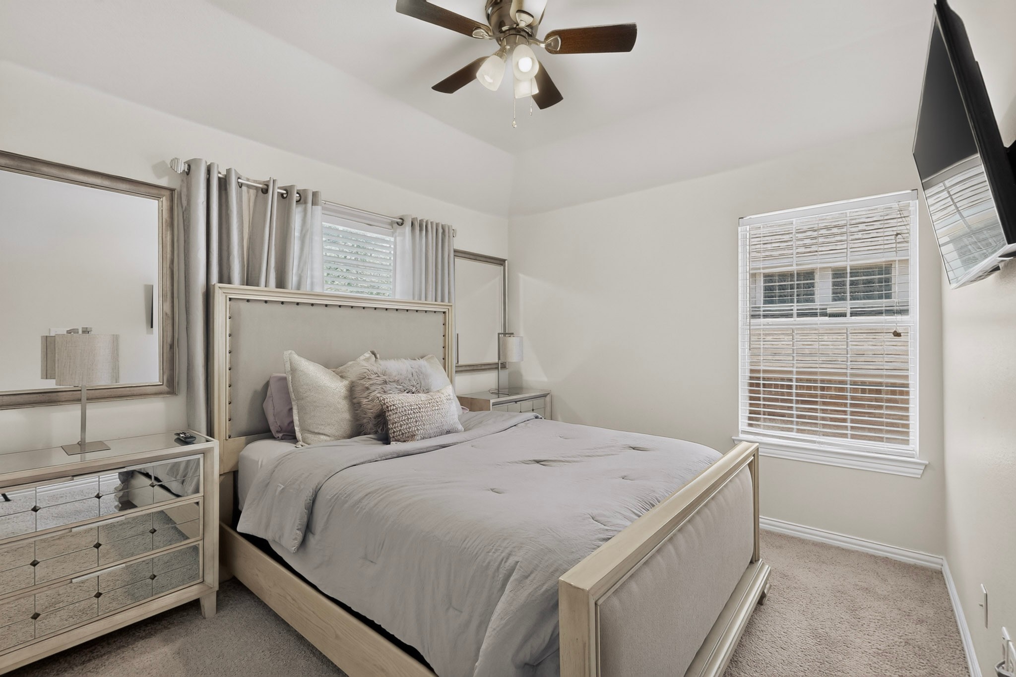 2266 Fox Crossing Lane