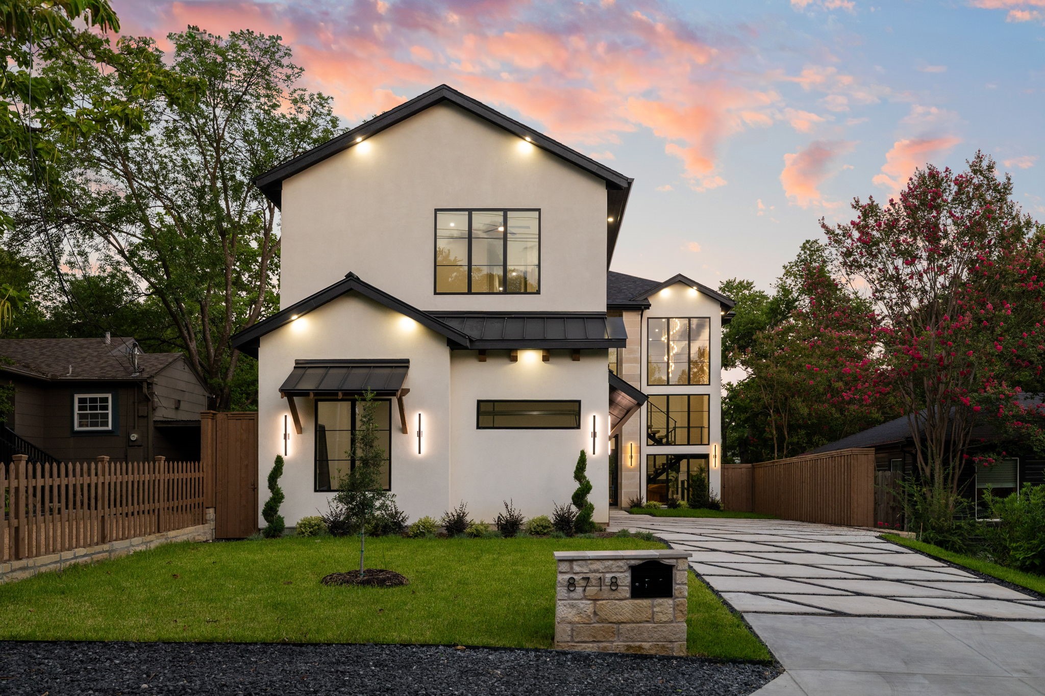 8718 San Benito Way