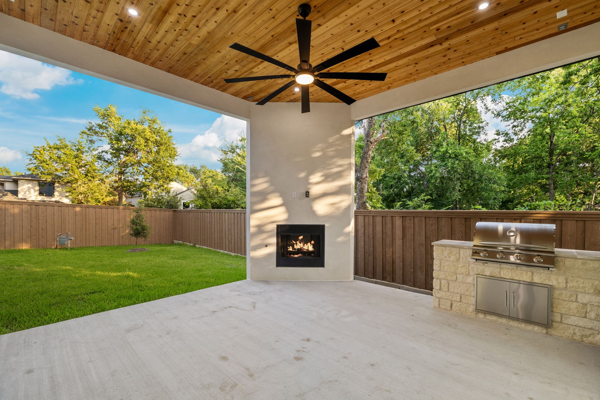 8718 San Benito Way