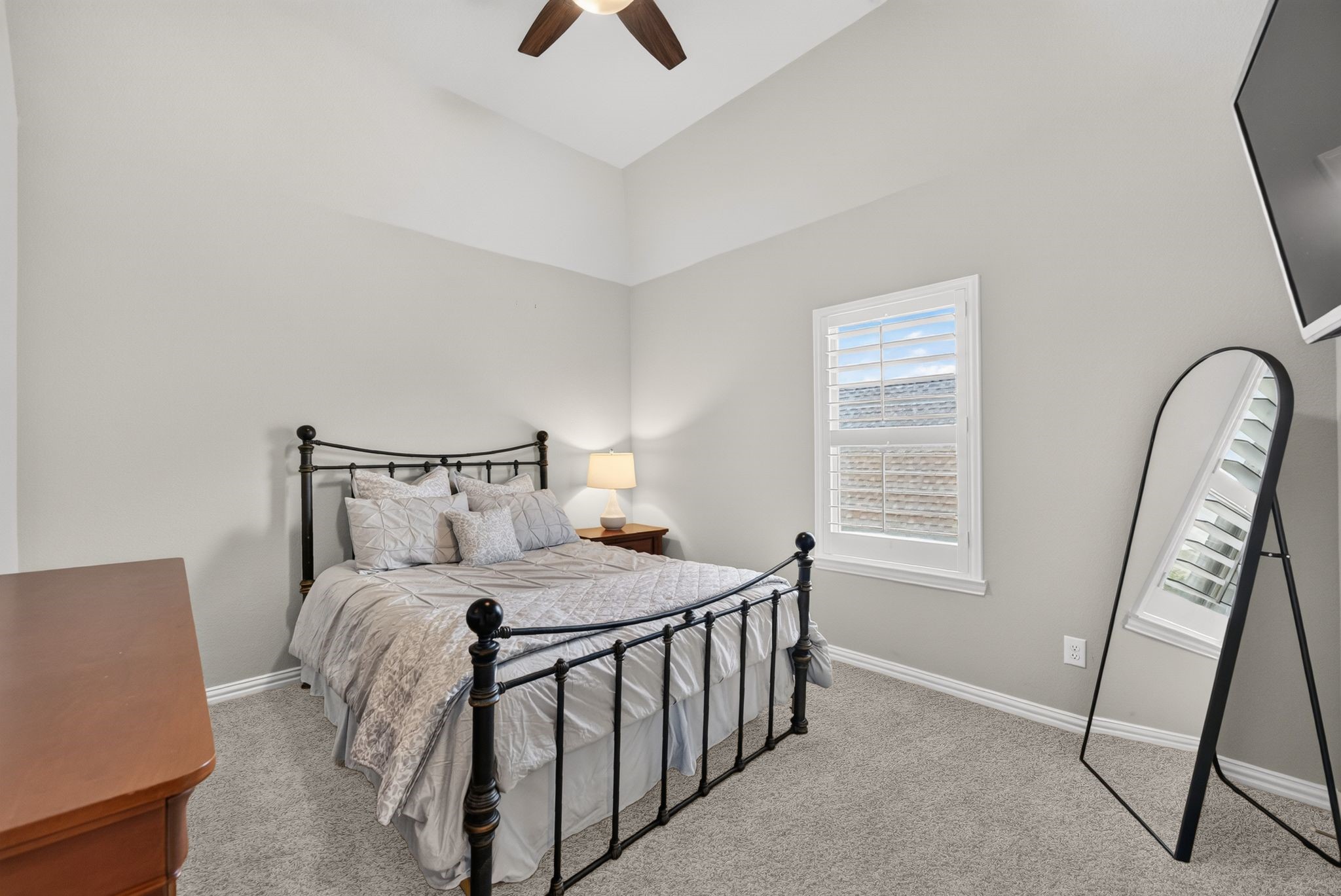 1823 Passion Flower Road