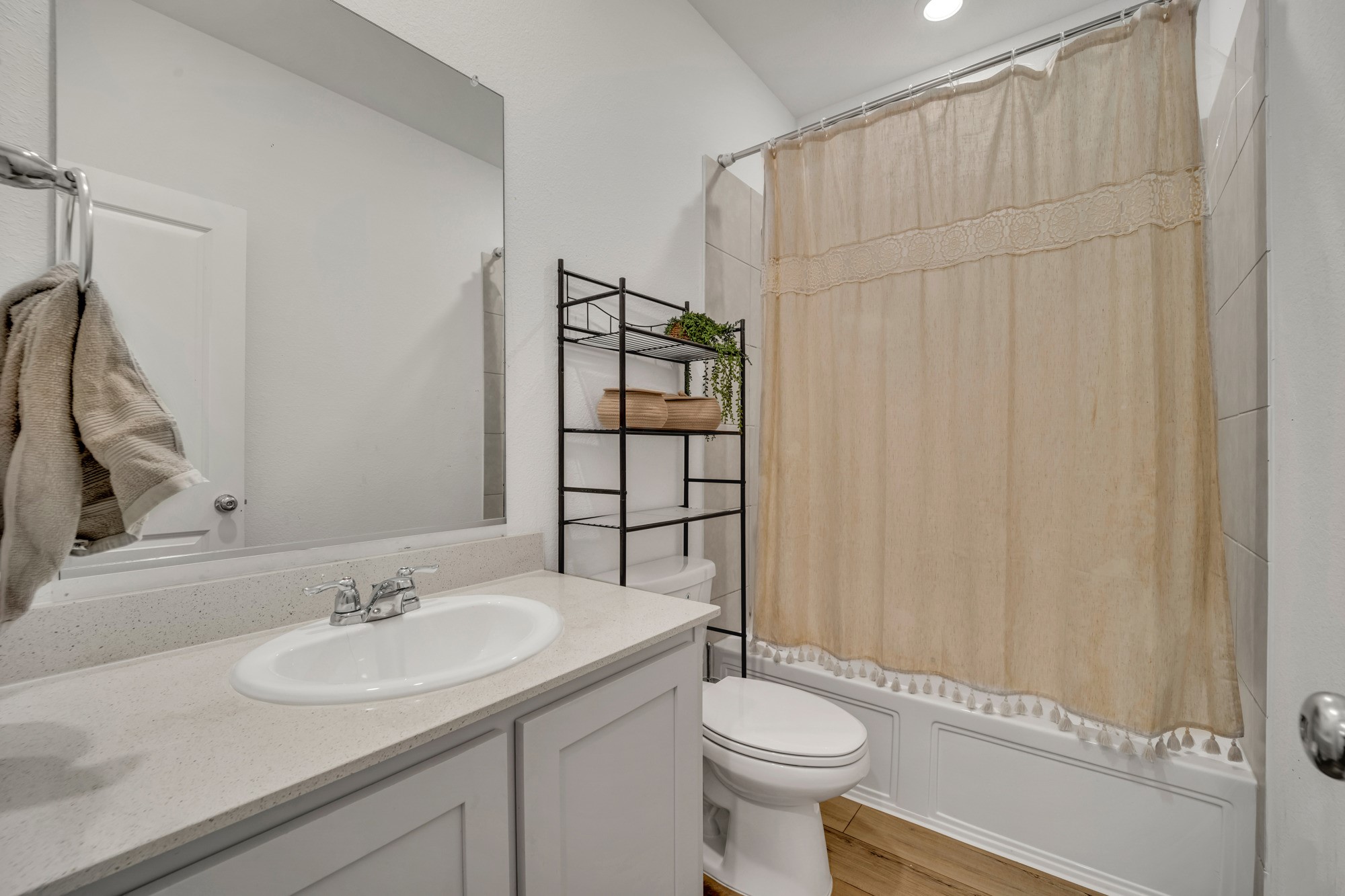 3221 Sioux Trail