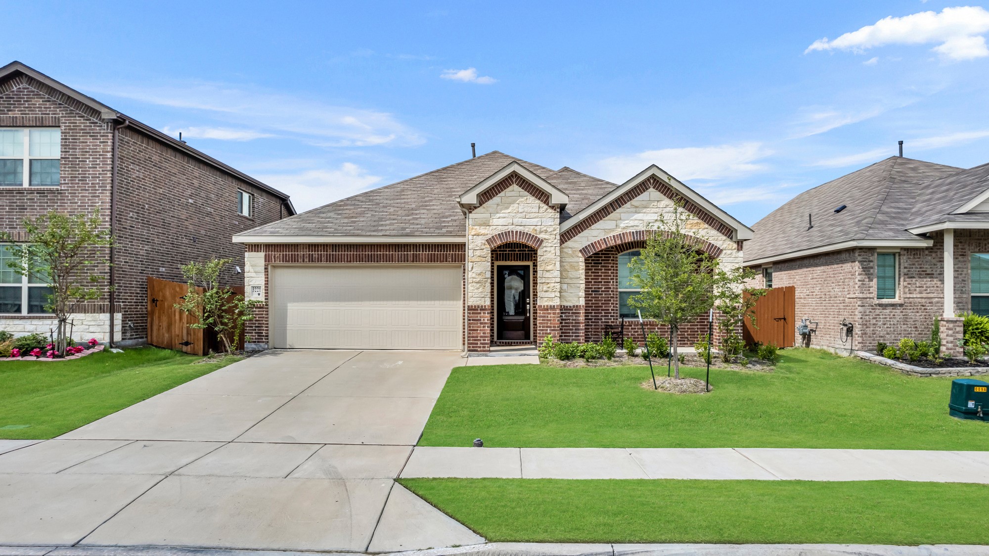 3221 Sioux Trail
